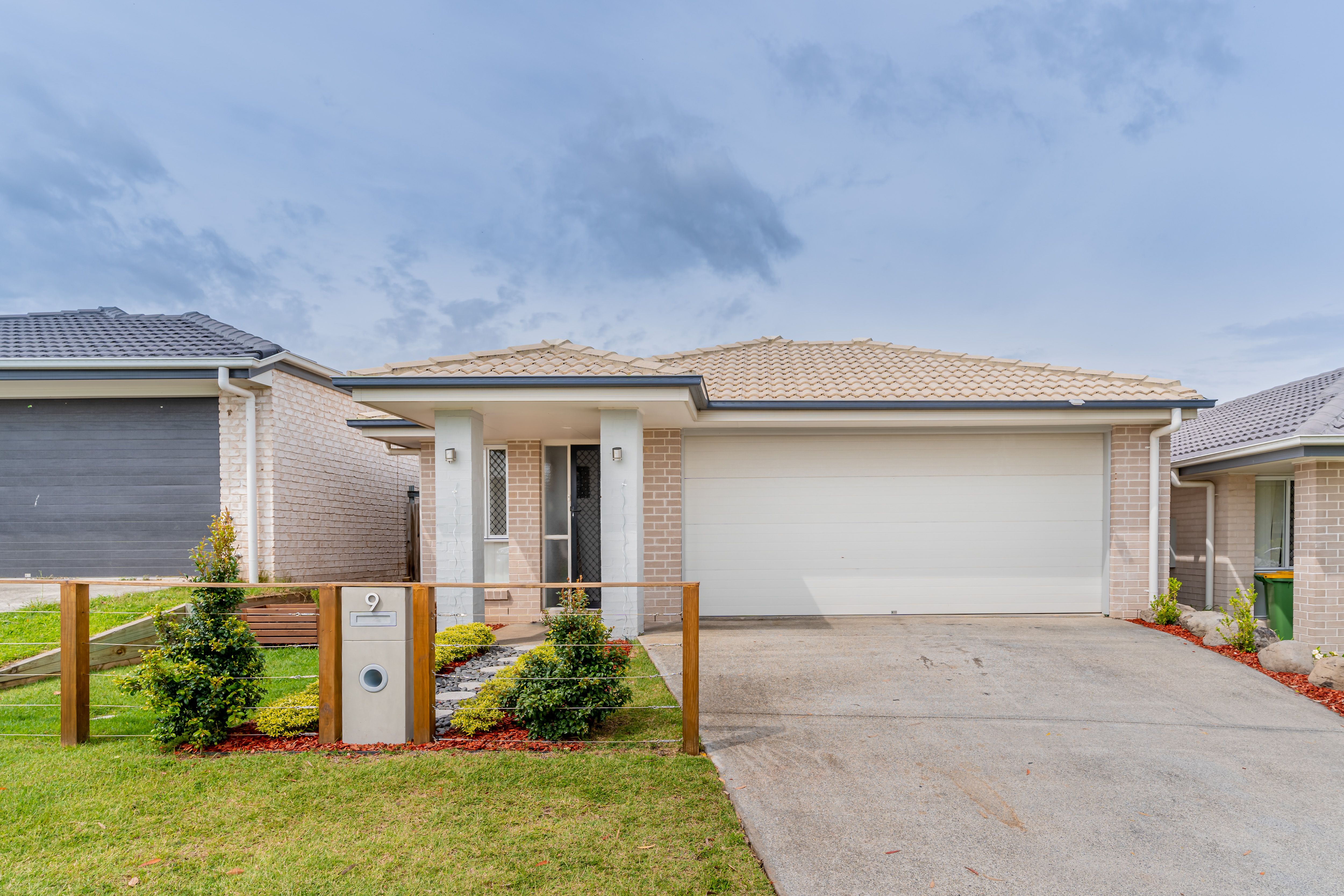9 Olivine Circuit, Yarrabilba QLD 4207