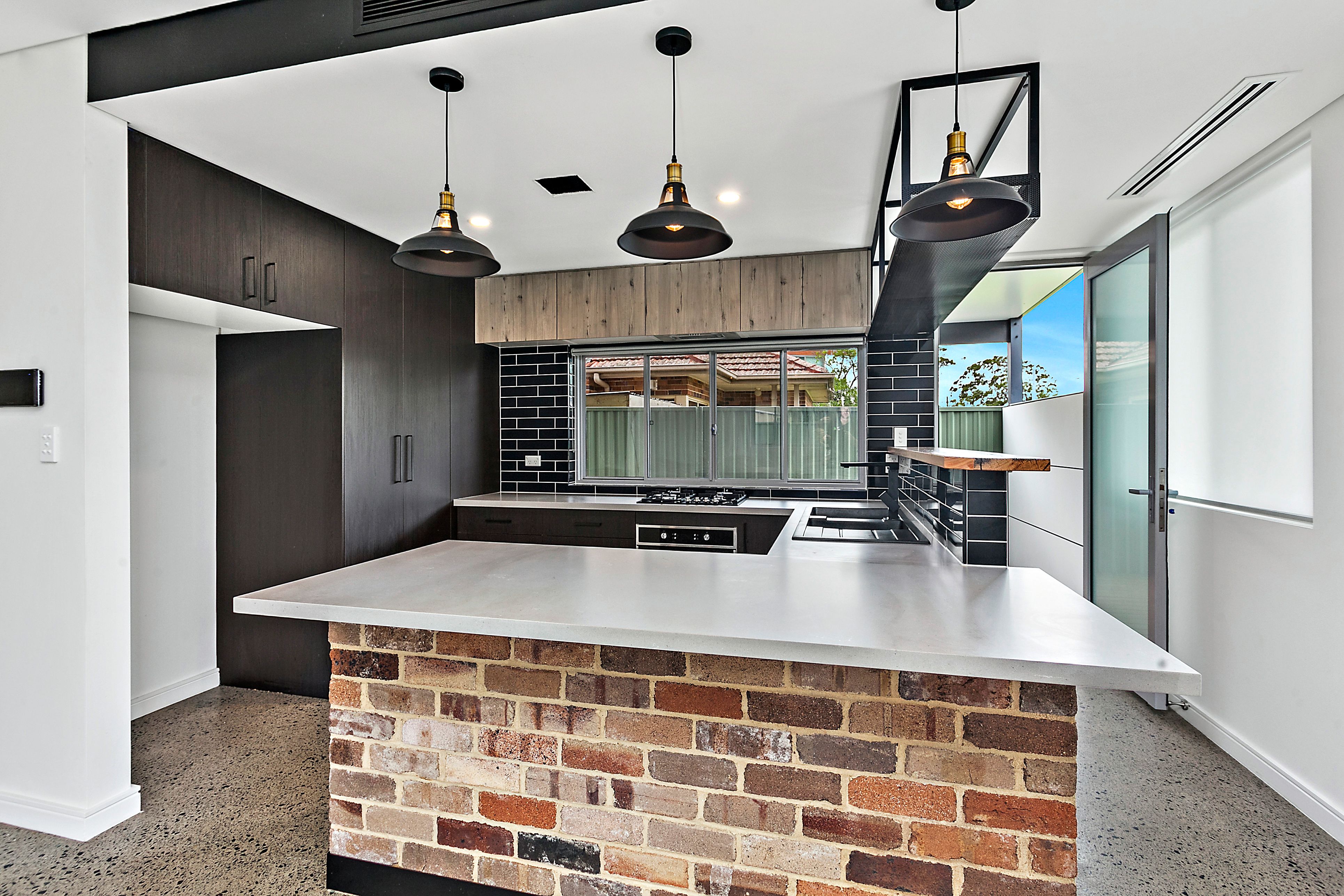 1/924 Forest Road, Peakhurst, NSW 2210