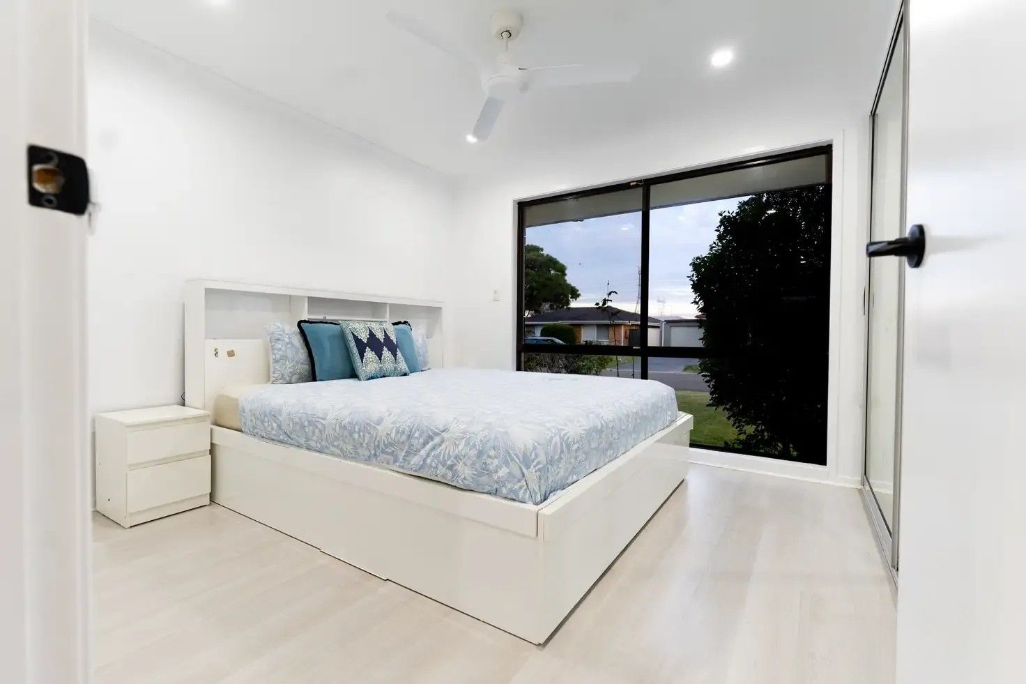 6 Pegasus Street — photo 11 of 21