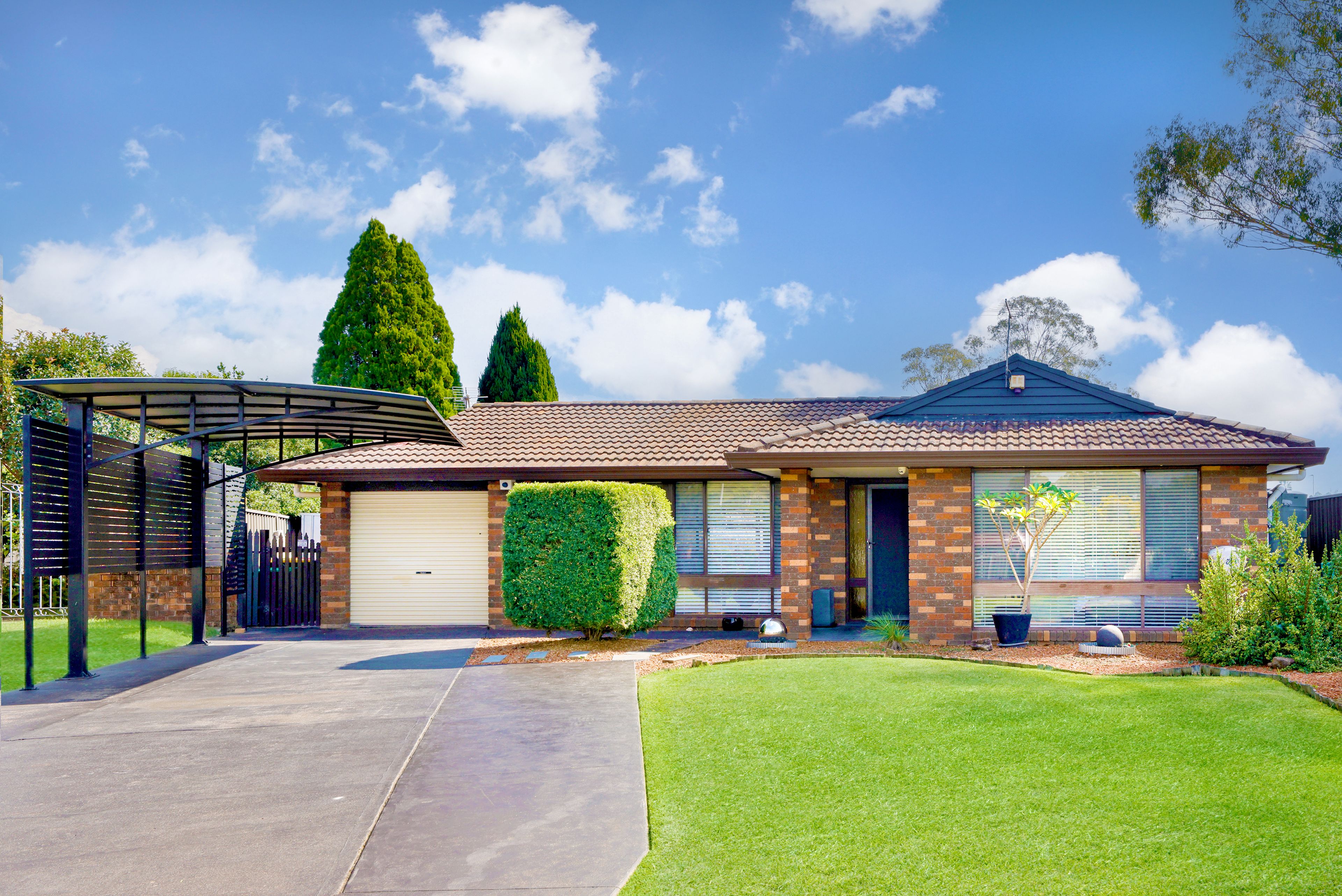 5 Wescoe Place — photo from Ray White Glenmore Park