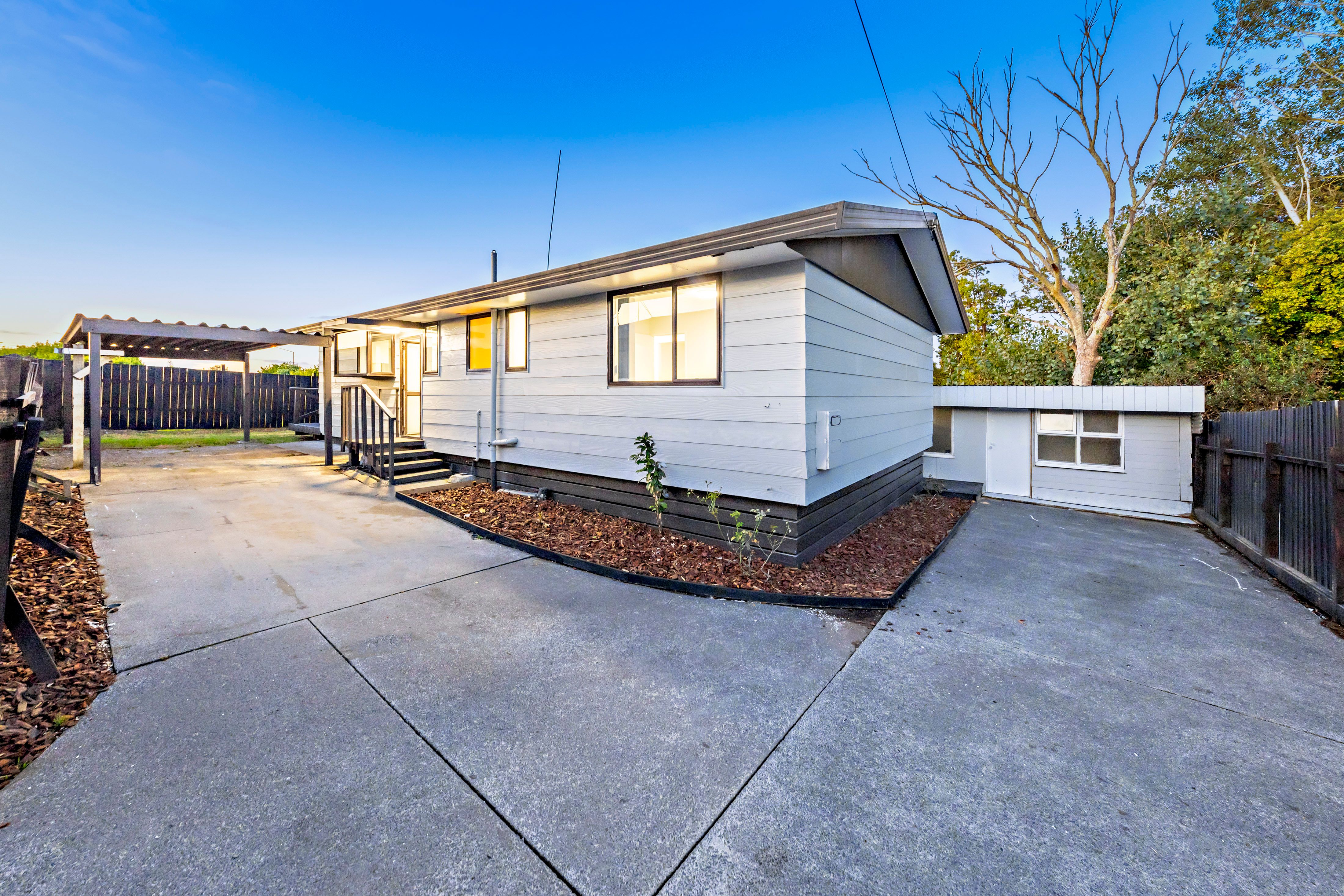 3/85A Tidal Road, Mangere, Manukau City
