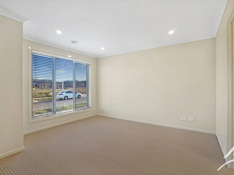 19 Cassinia Circuit, Tarneit, VIC 3029