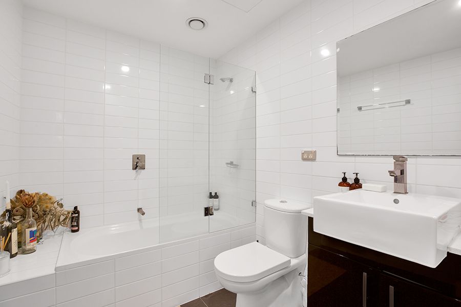 W601/222 Wyndham Street — photo 5 of 5