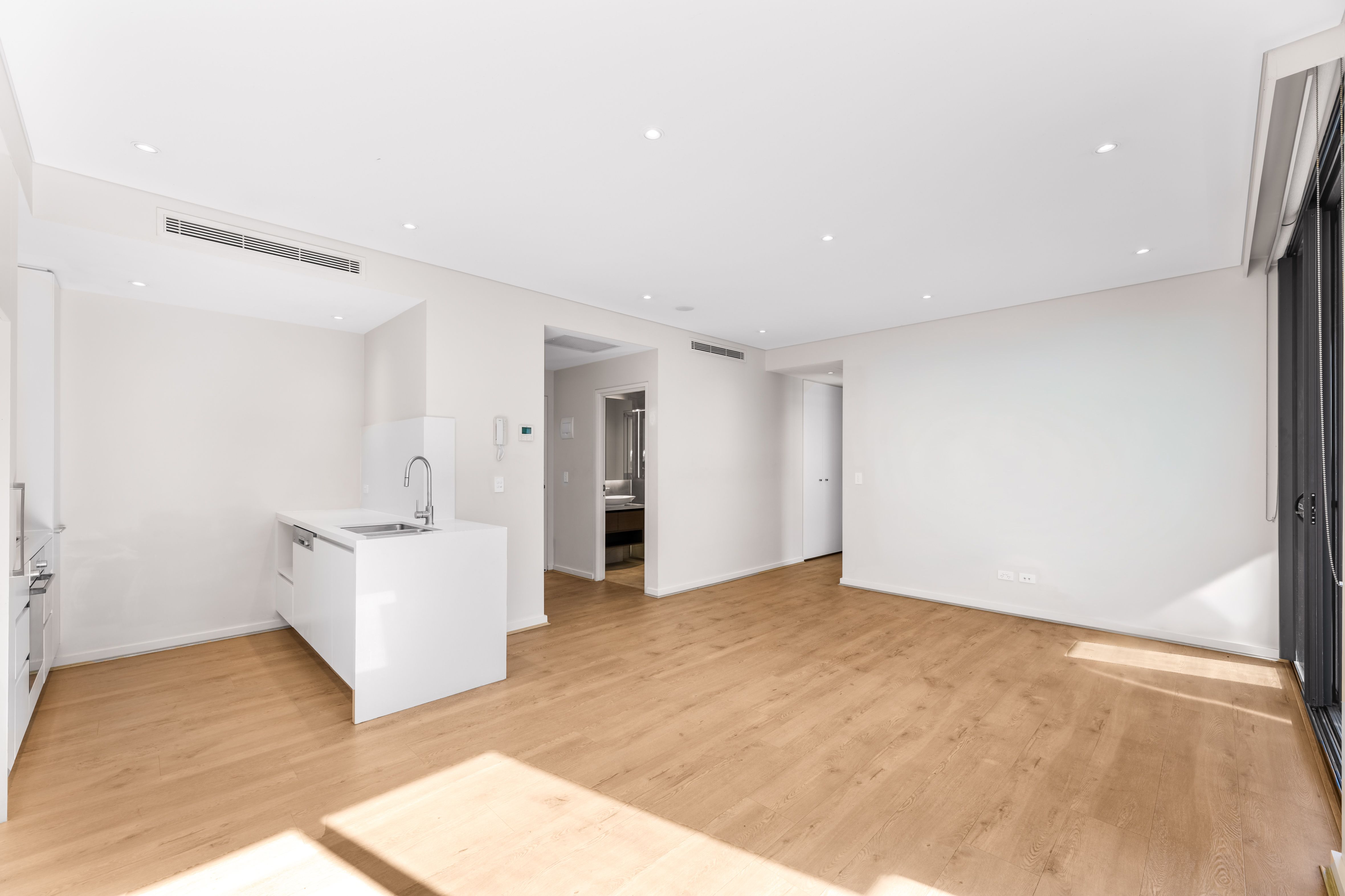 301/66 Glencoe Street, Sutherland, NSW 2232