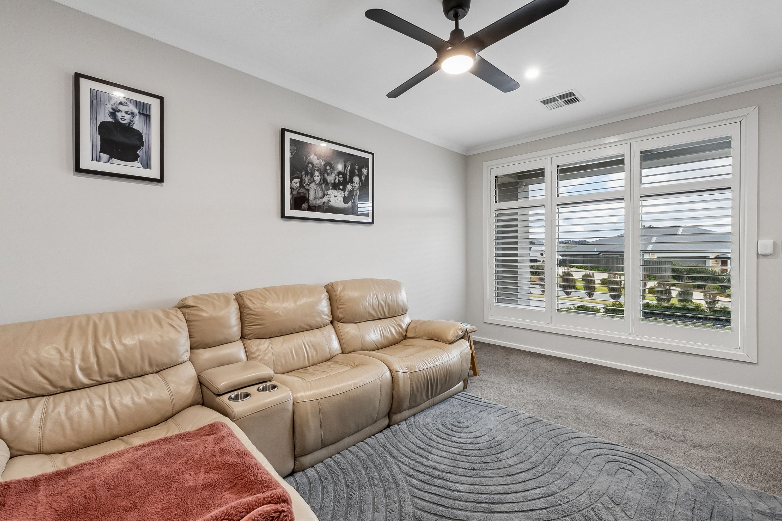 6 Ivan Court — photo 15 of 27