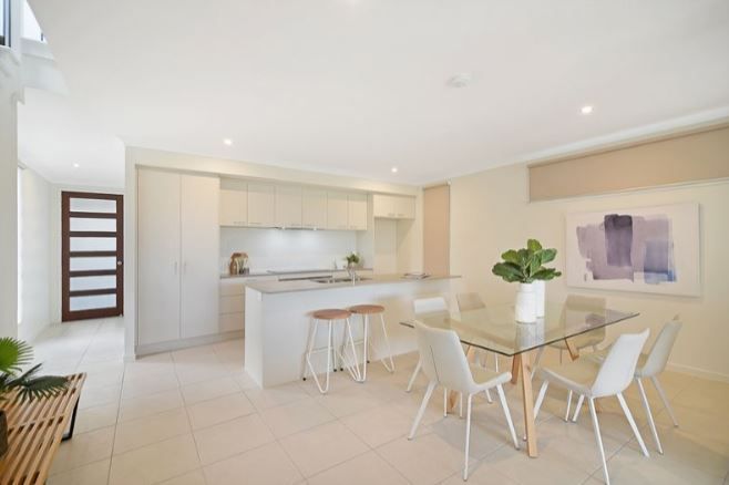 2 Sunny Lane, Birtinya, QLD 4575