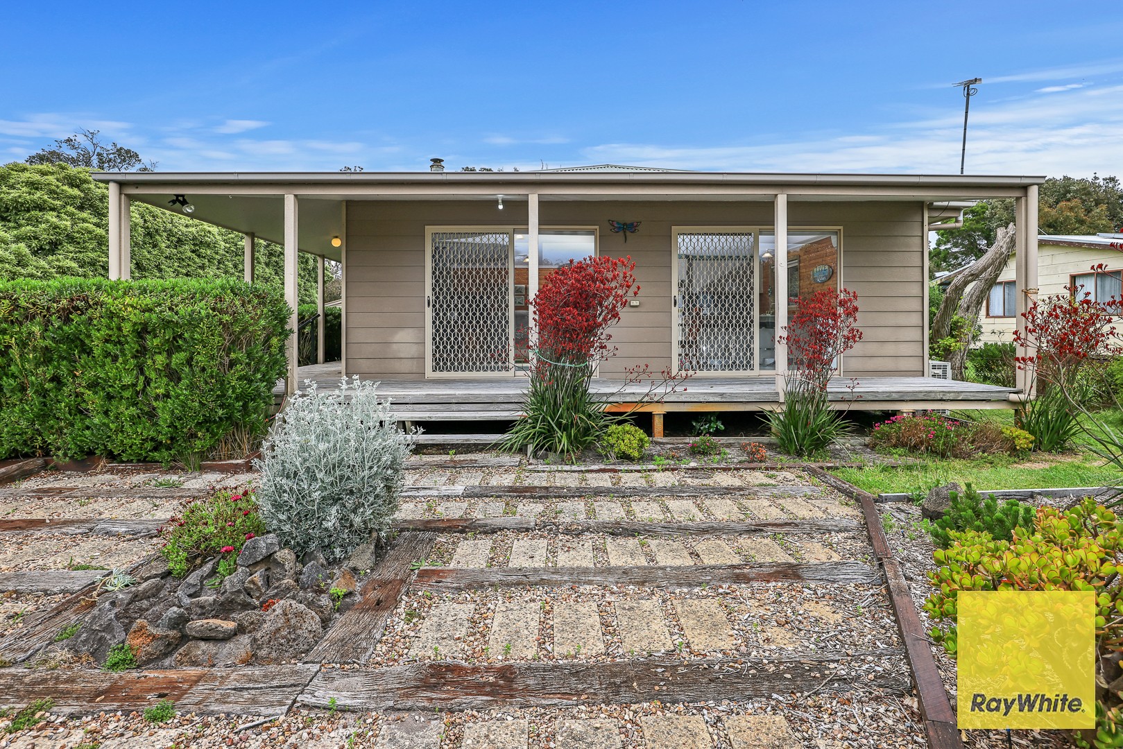 10 Ash Avenue, Sandy Point, VIC 3959