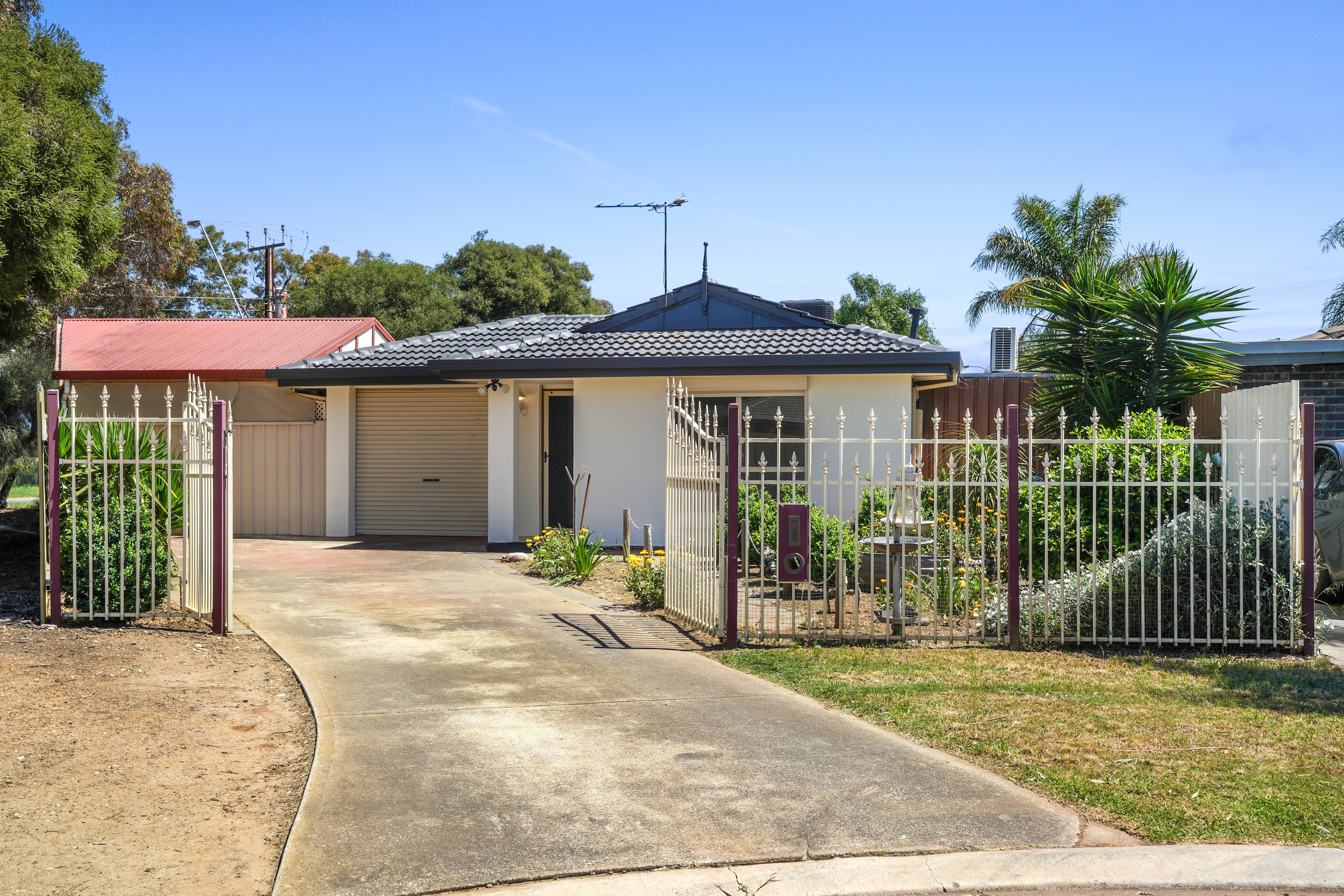 33 Mcvann Avenue, Paralowie, SA 5108