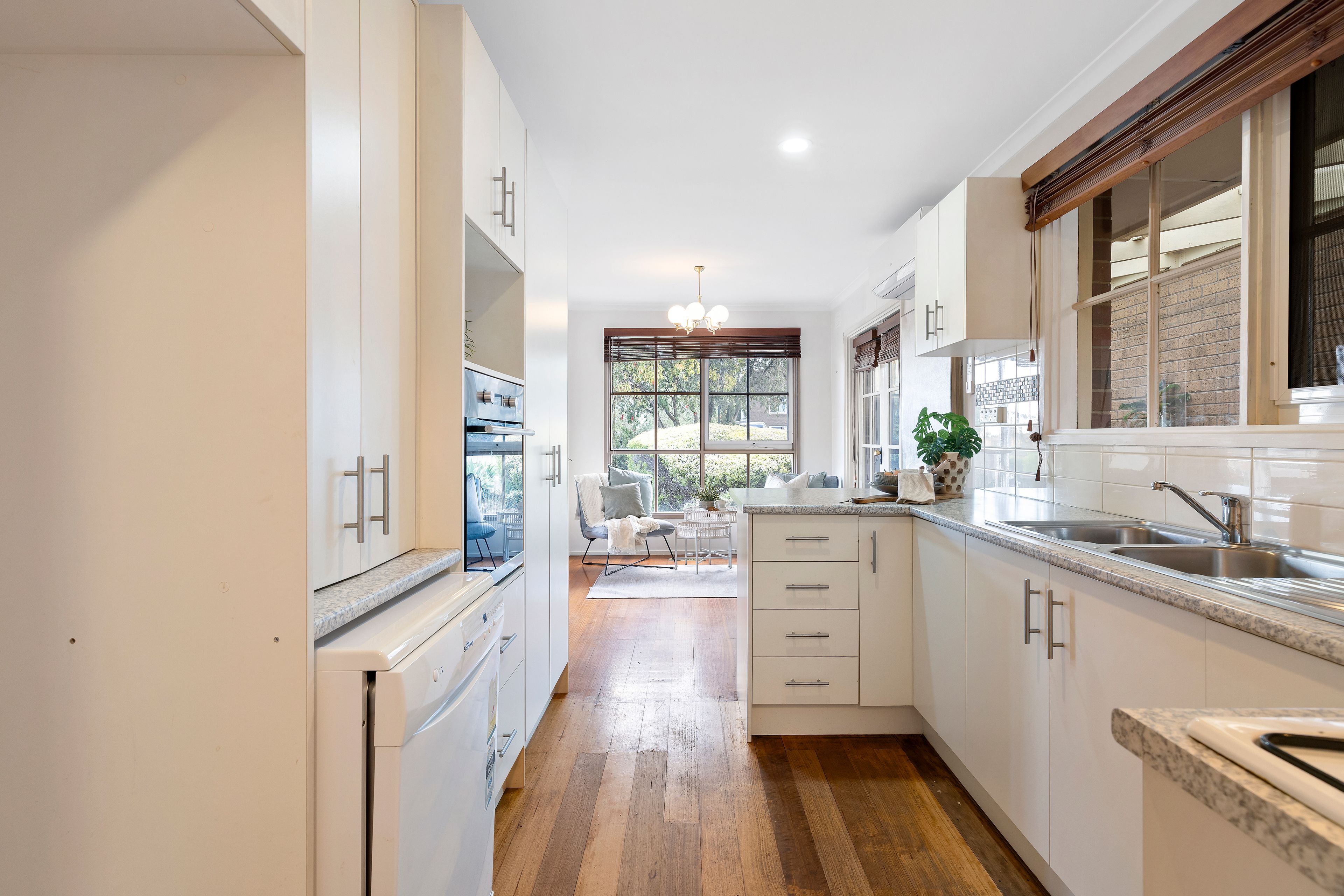 12 Gymea Avenue — photo 10 of 23