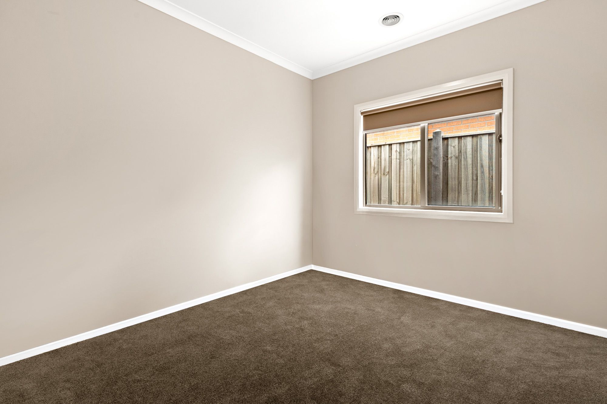 7 Latimer Street — photo 9 of 11