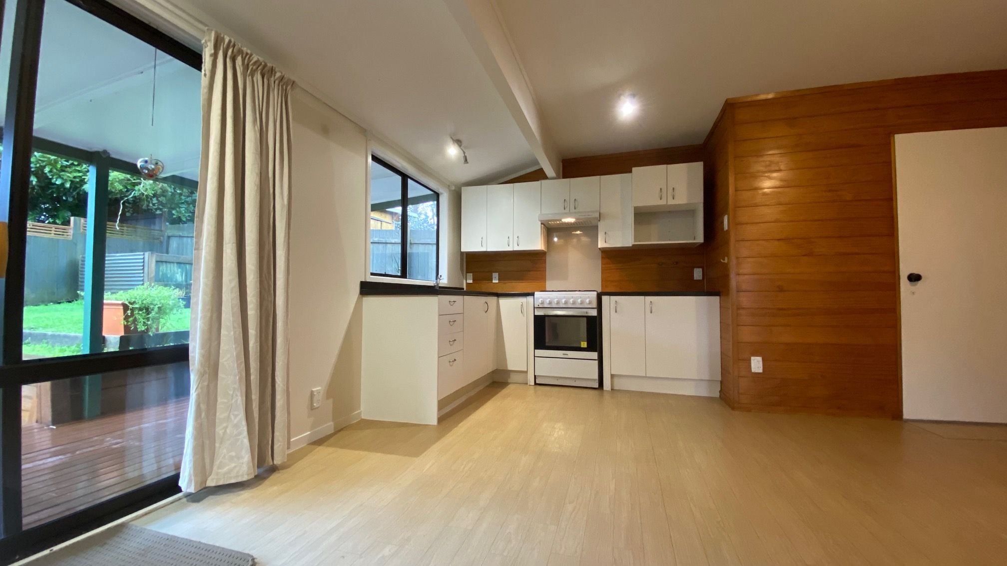 44A Hellyers Street, Birkdale, North Shore City