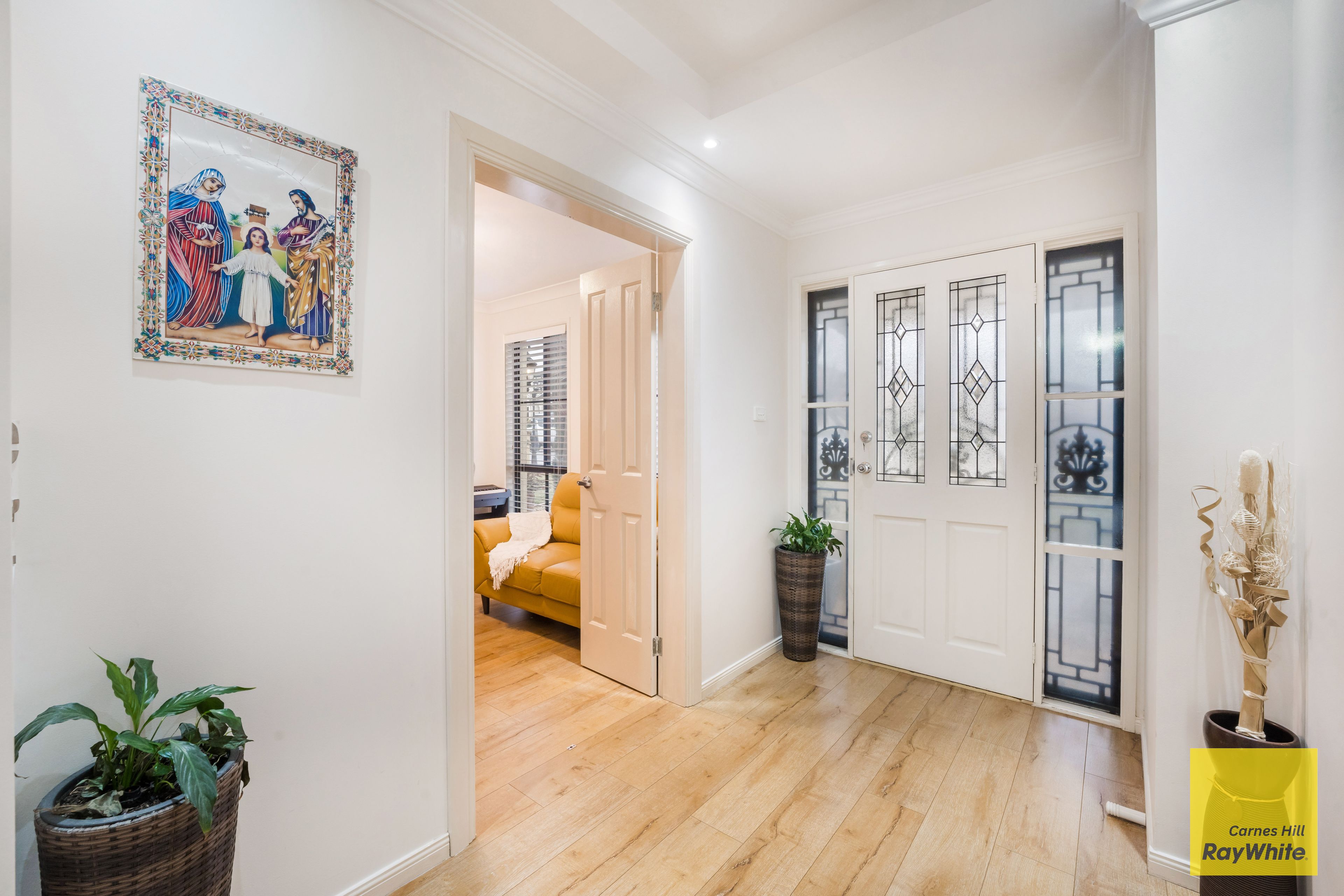 84 Carmichael Drive, West Hoxton, NSW 2171