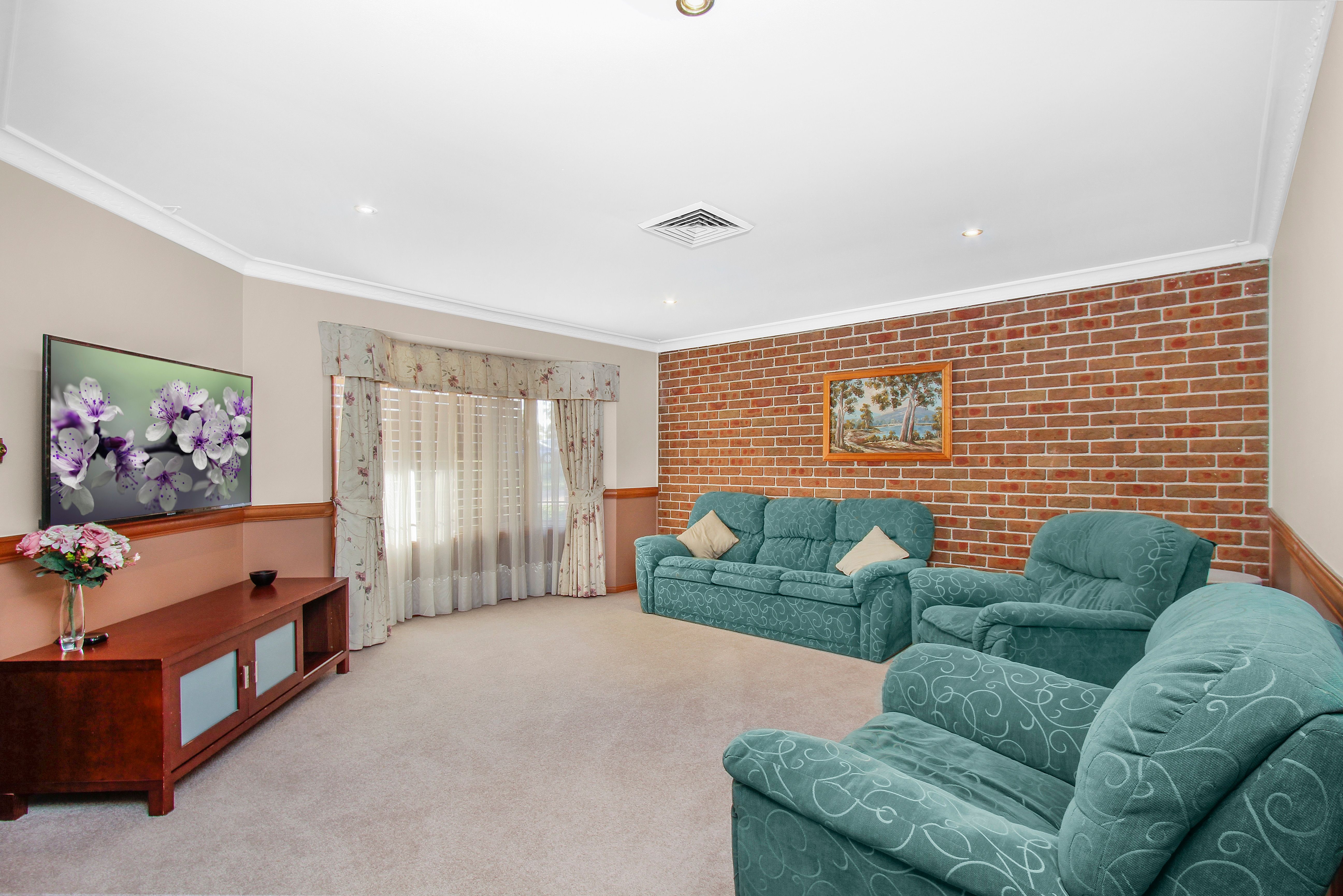 5 Hoop Place, Spring Farm, NSW 2570