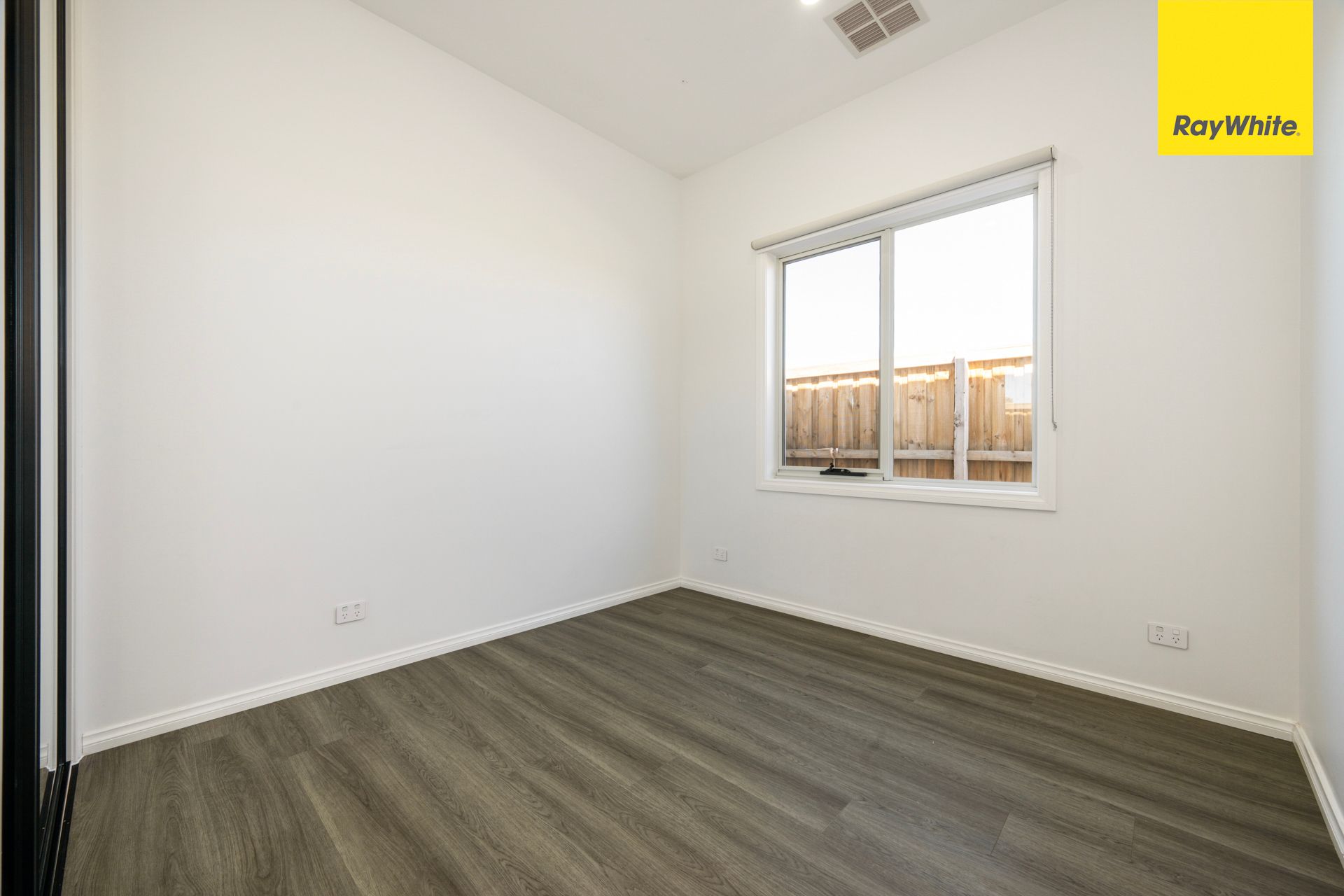 6 Watton Street — photo 3 of 17