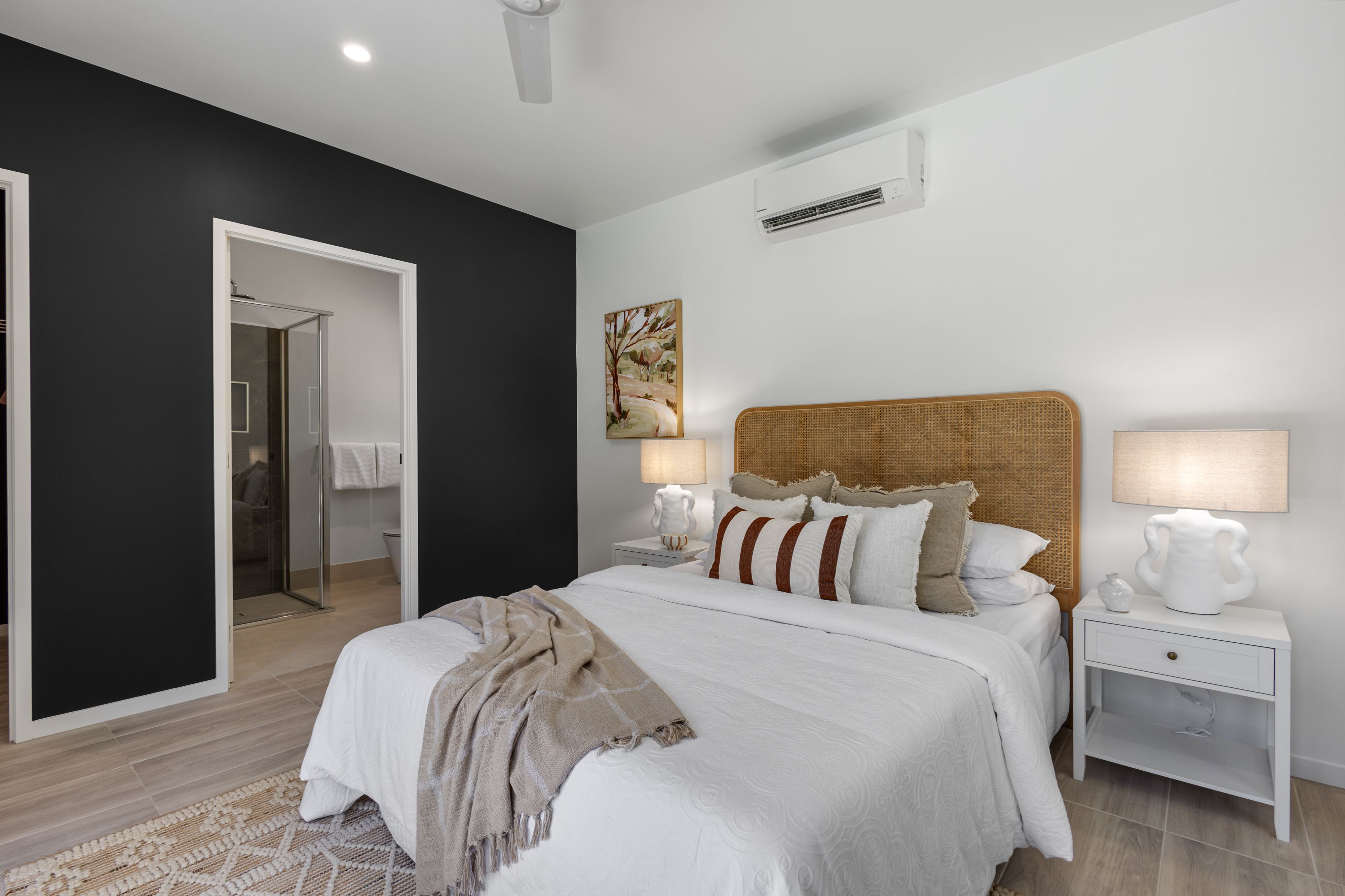 3/2 St Crispins Avenue — photo 11 of 18