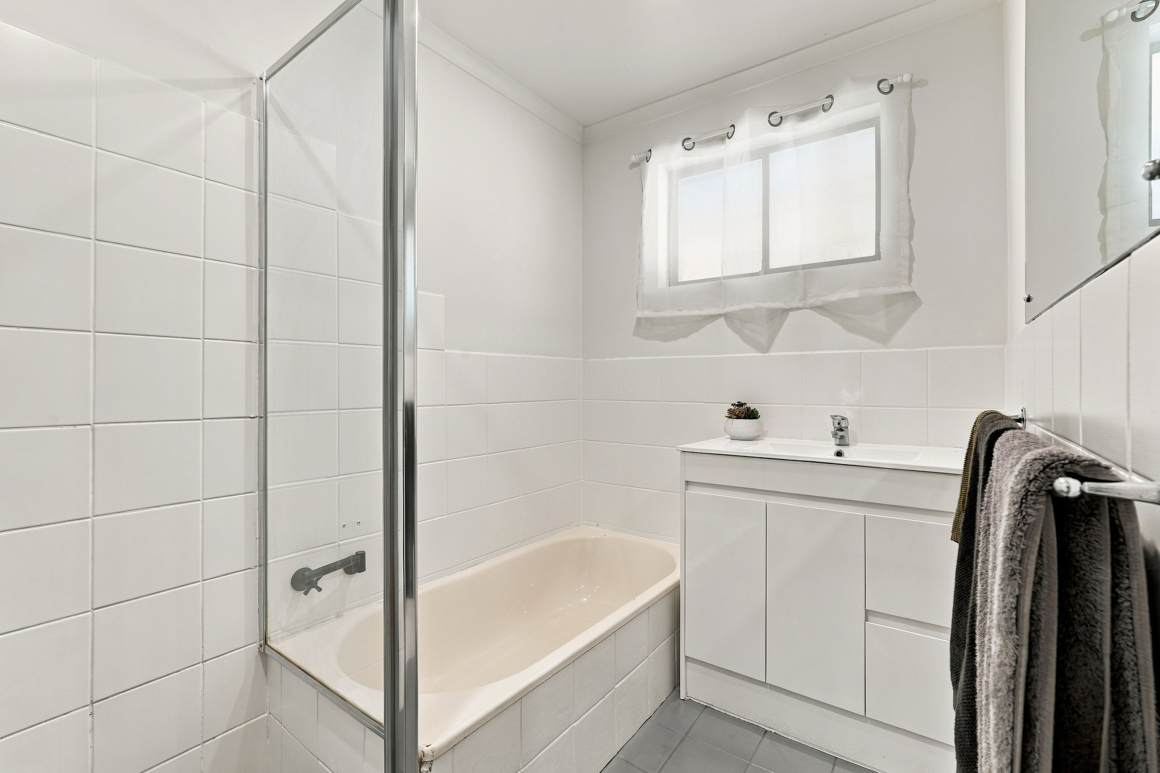 17 Pamela Street — photo 13 of 23