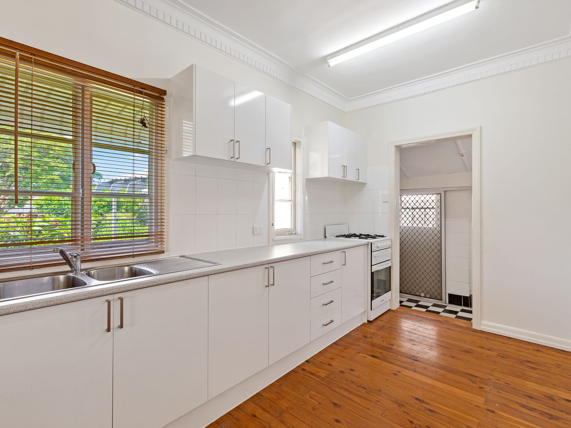 1 Ormonde Road, Yeronga, QLD 4104
