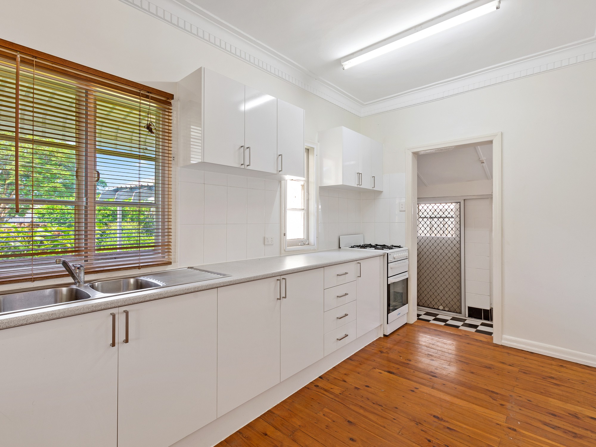 1 Ormonde Road, Yeronga, QLD 4104