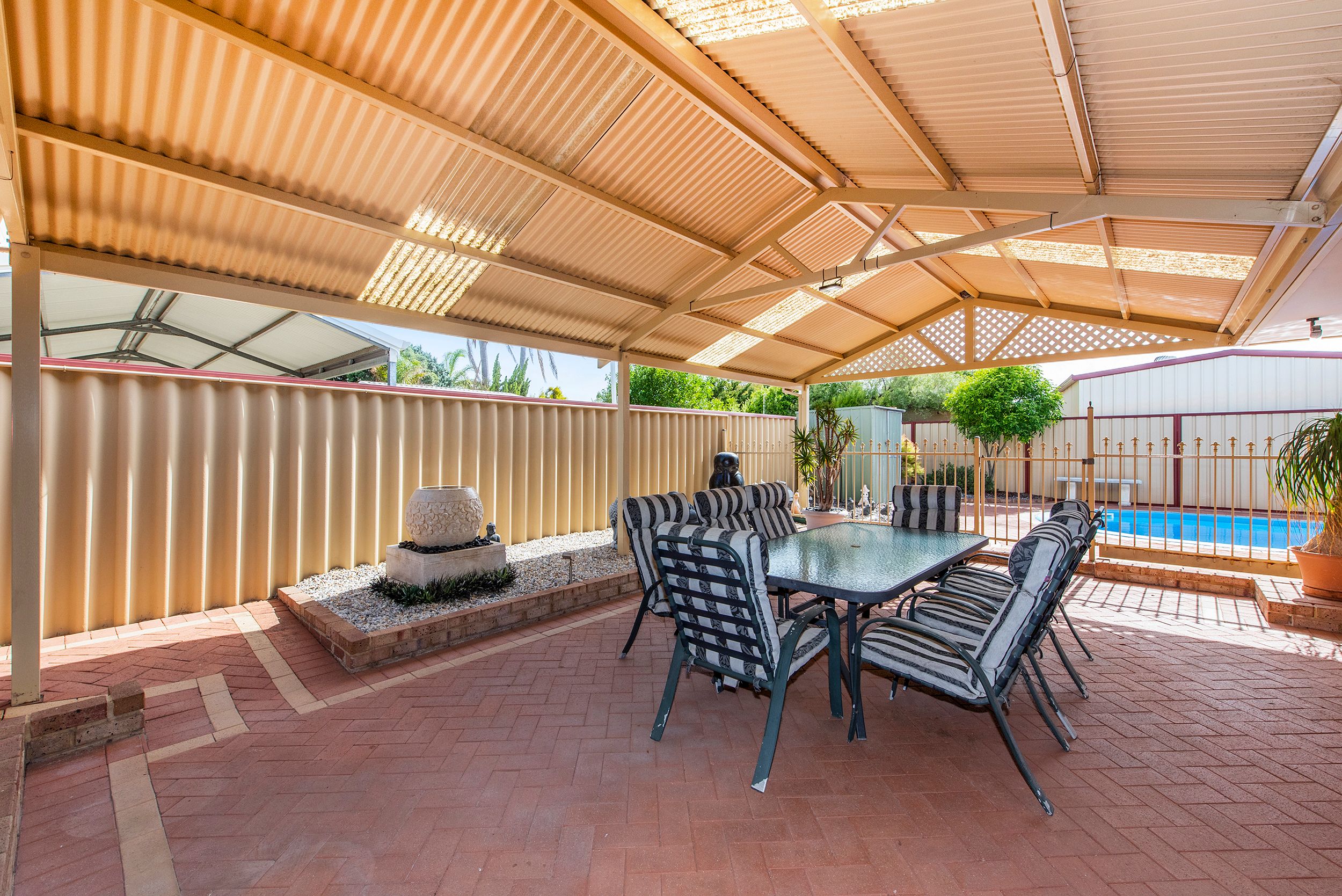 19 St Andrews Loop, Cooloongup, WA 6168