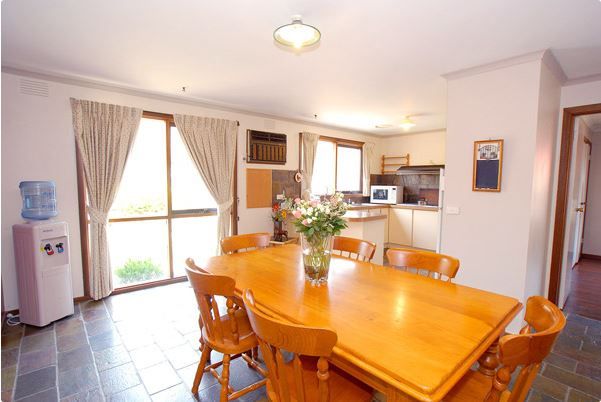 9 Mara Close, Wantirna South, VIC 3152