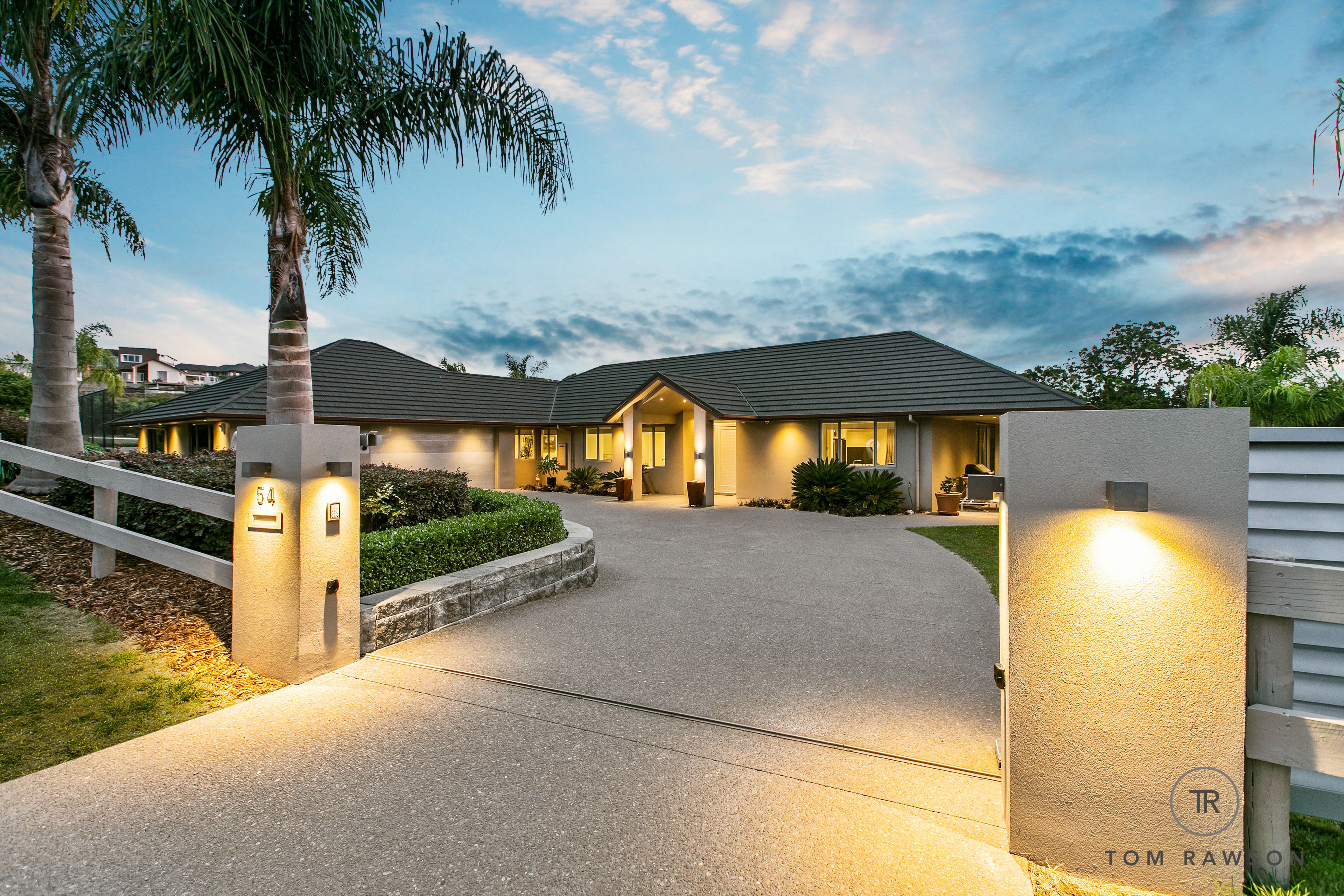 54 Sovereign Street, Flat Bush, Auckland