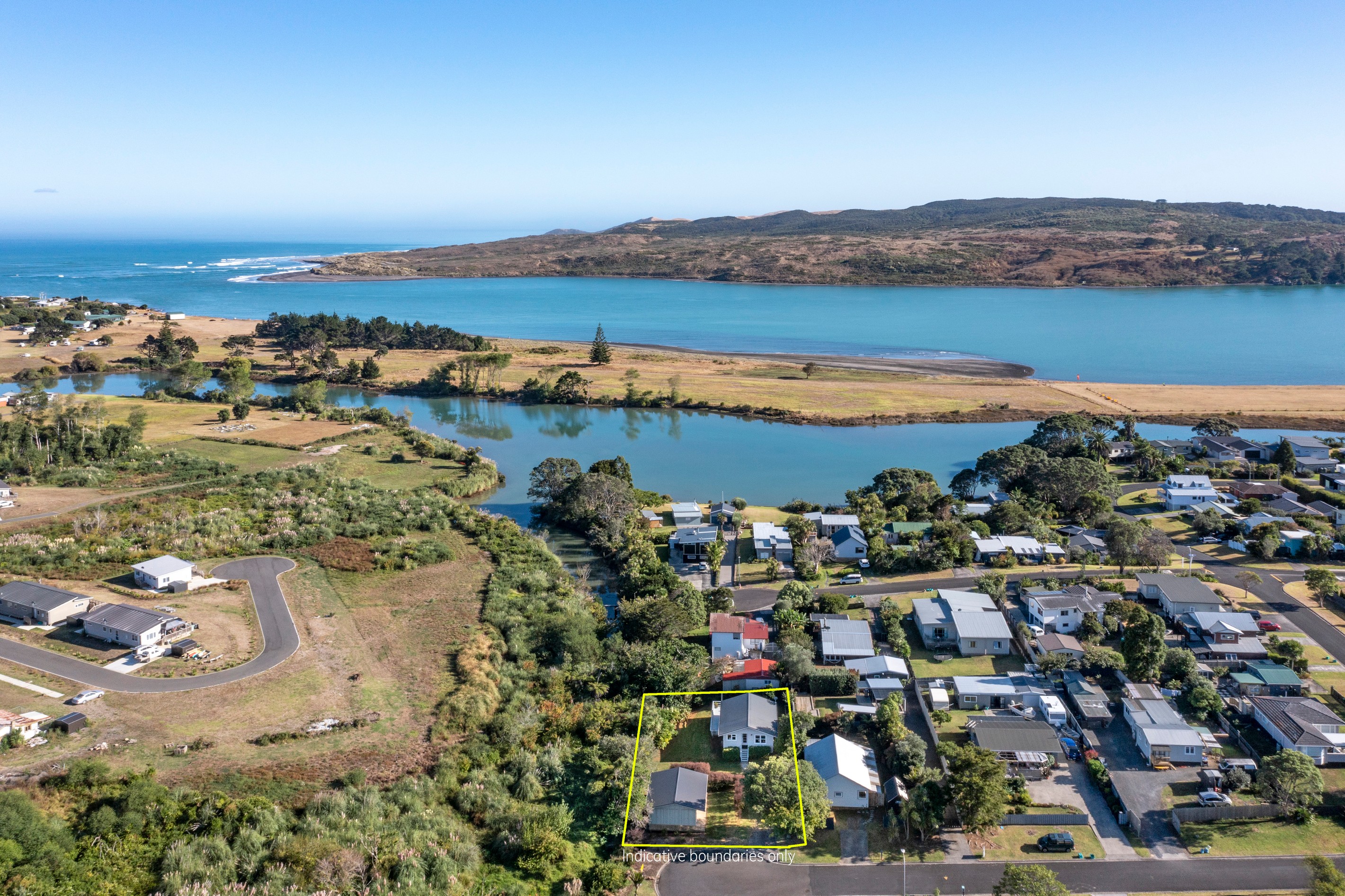 35 Uenuku Avenue, Raglan, Waikato District