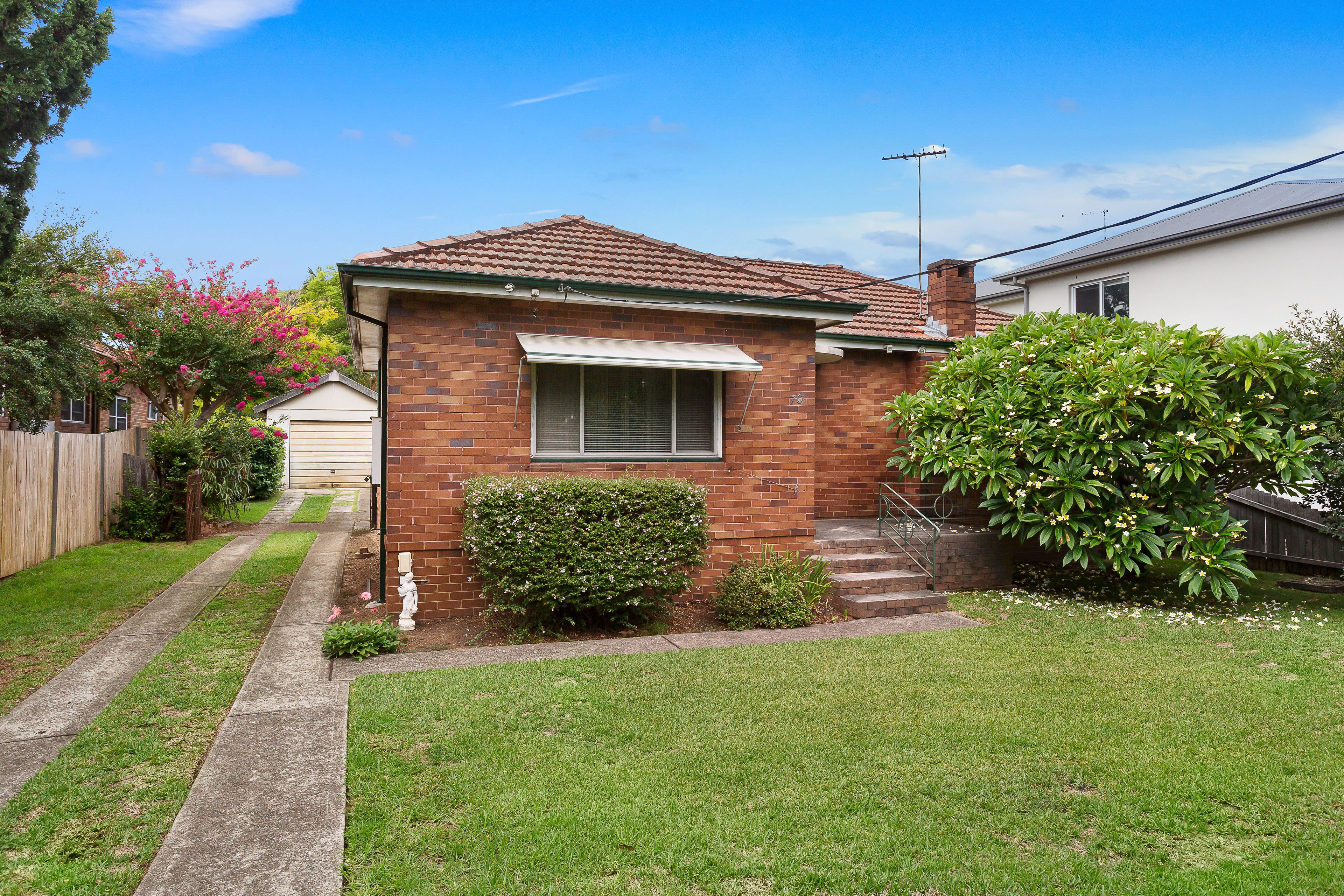 70 Belmore Street