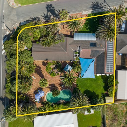 214 & 215 Esplanade, Port Noarlunga South, SA 5167 Sold House Ray