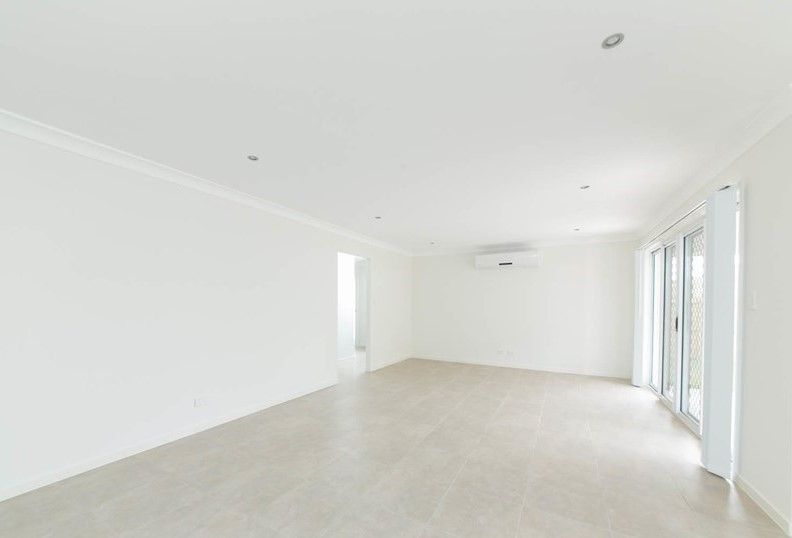 43 Stoneleigh Reserve Boulevard, Logan Reserve, QLD 4133