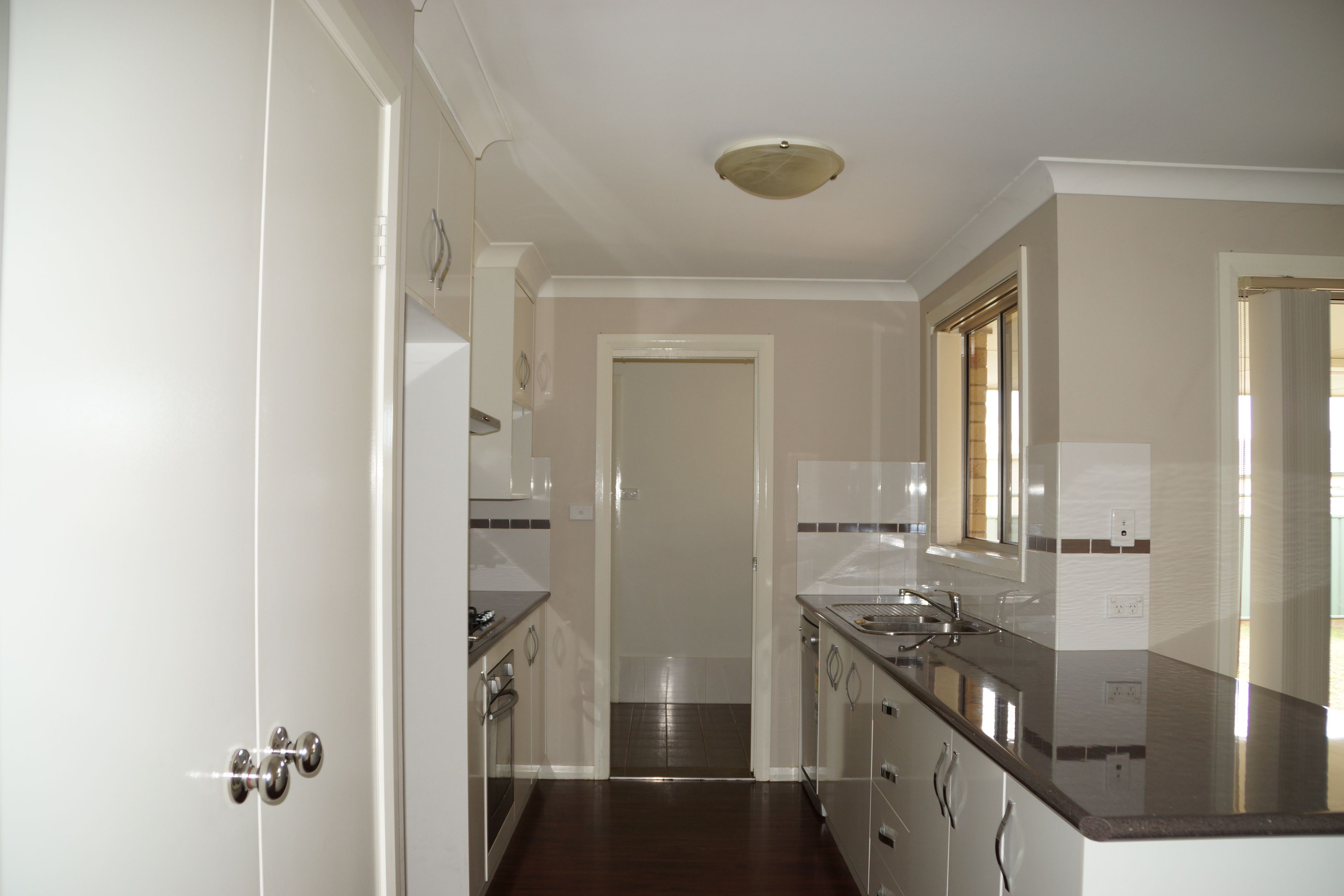 23A Dunheved Circle, Dubbo, NSW 2830