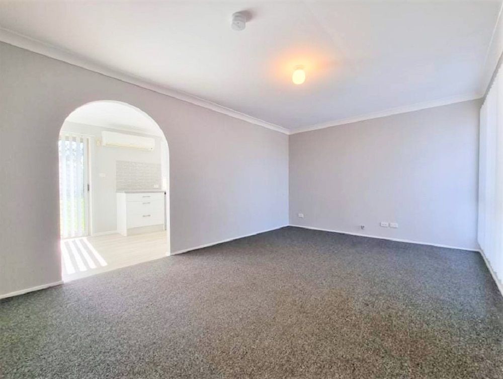 15 Brady Place, Glenmore Park, NSW 2745