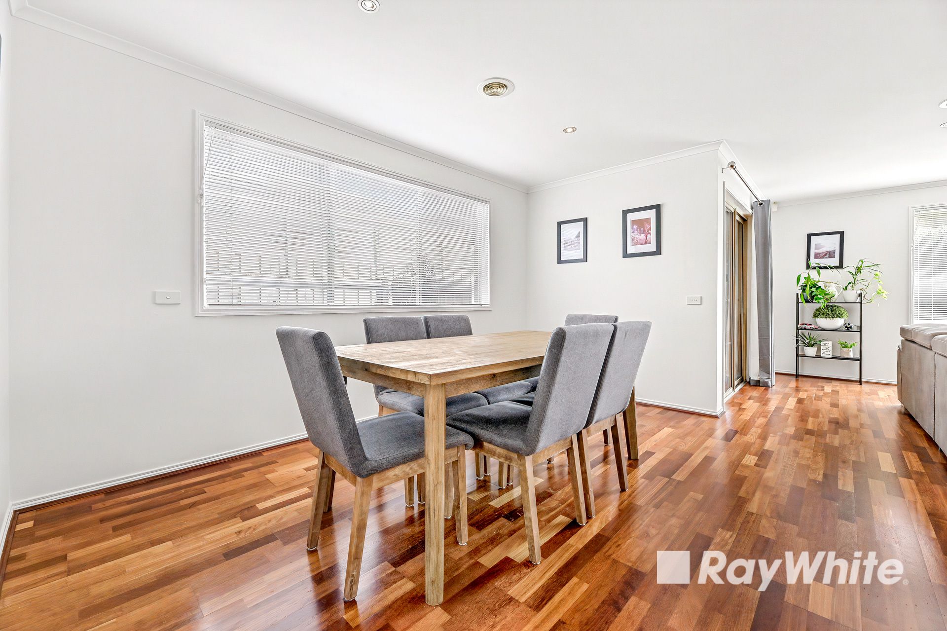 36 Stefan Drive — photo 3 of 13