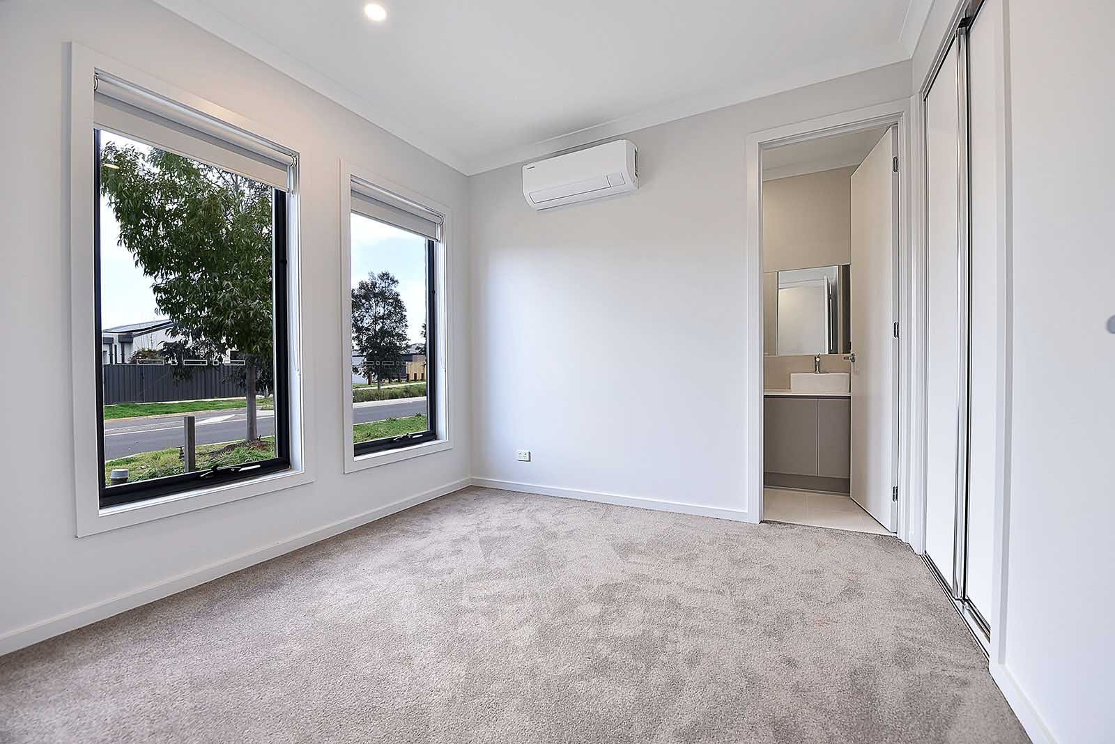 9 Kingdom Boulevard, WEIR VIEWS, VIC 3338