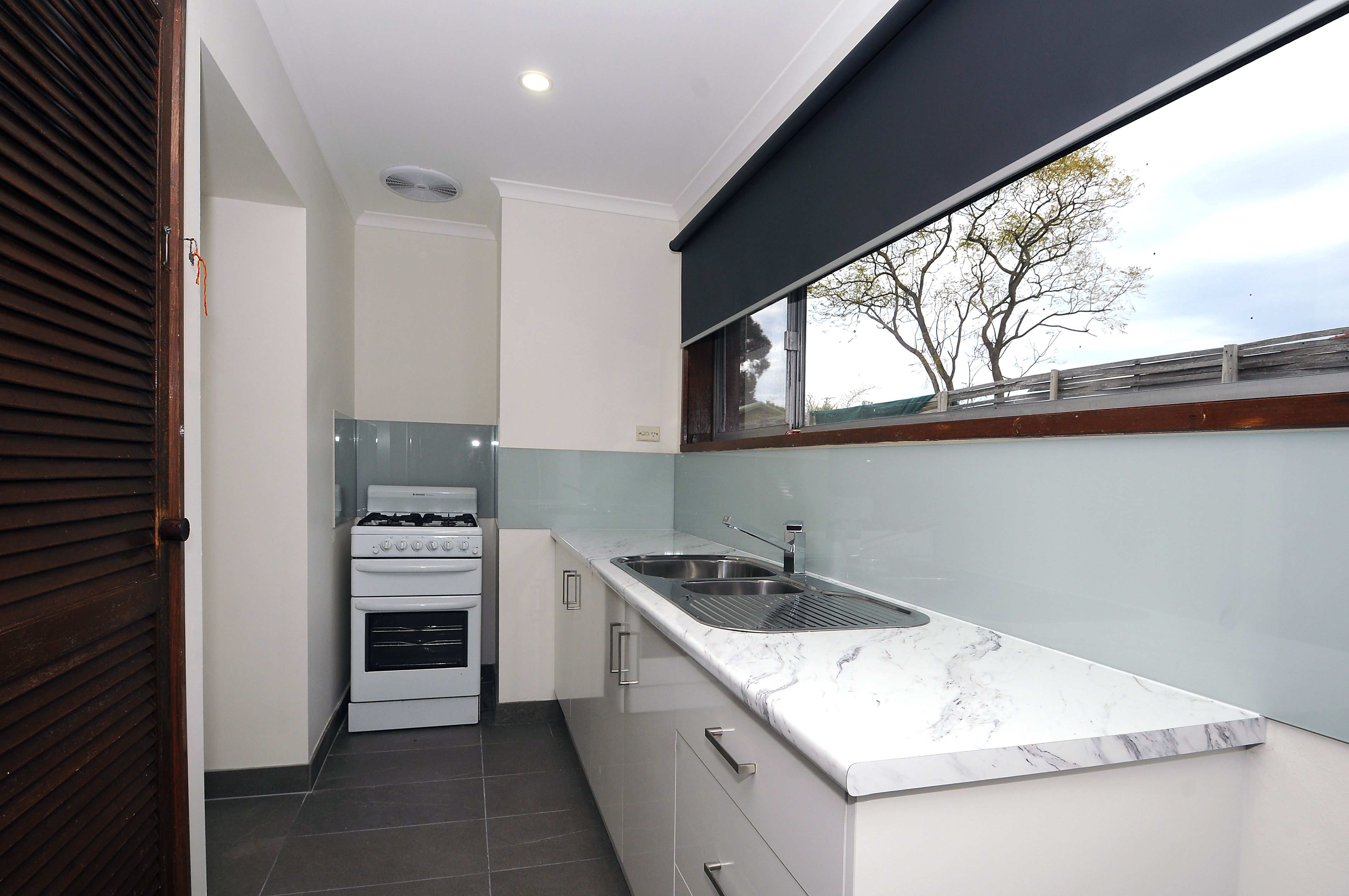 2/100 Harold Road, Springvale South, VIC 3172