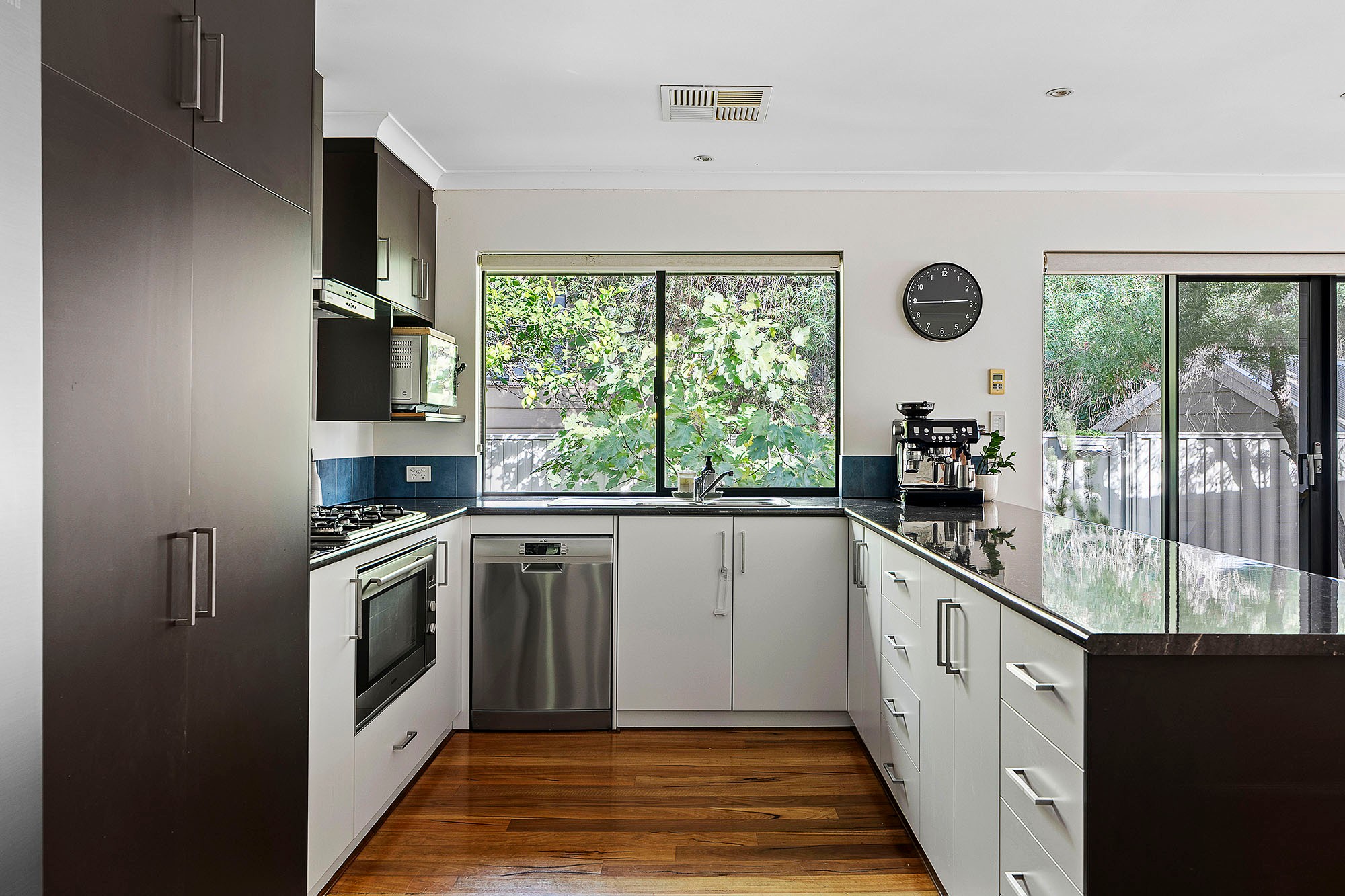 4 Purdom Road, Wembley Downs, WA 6019