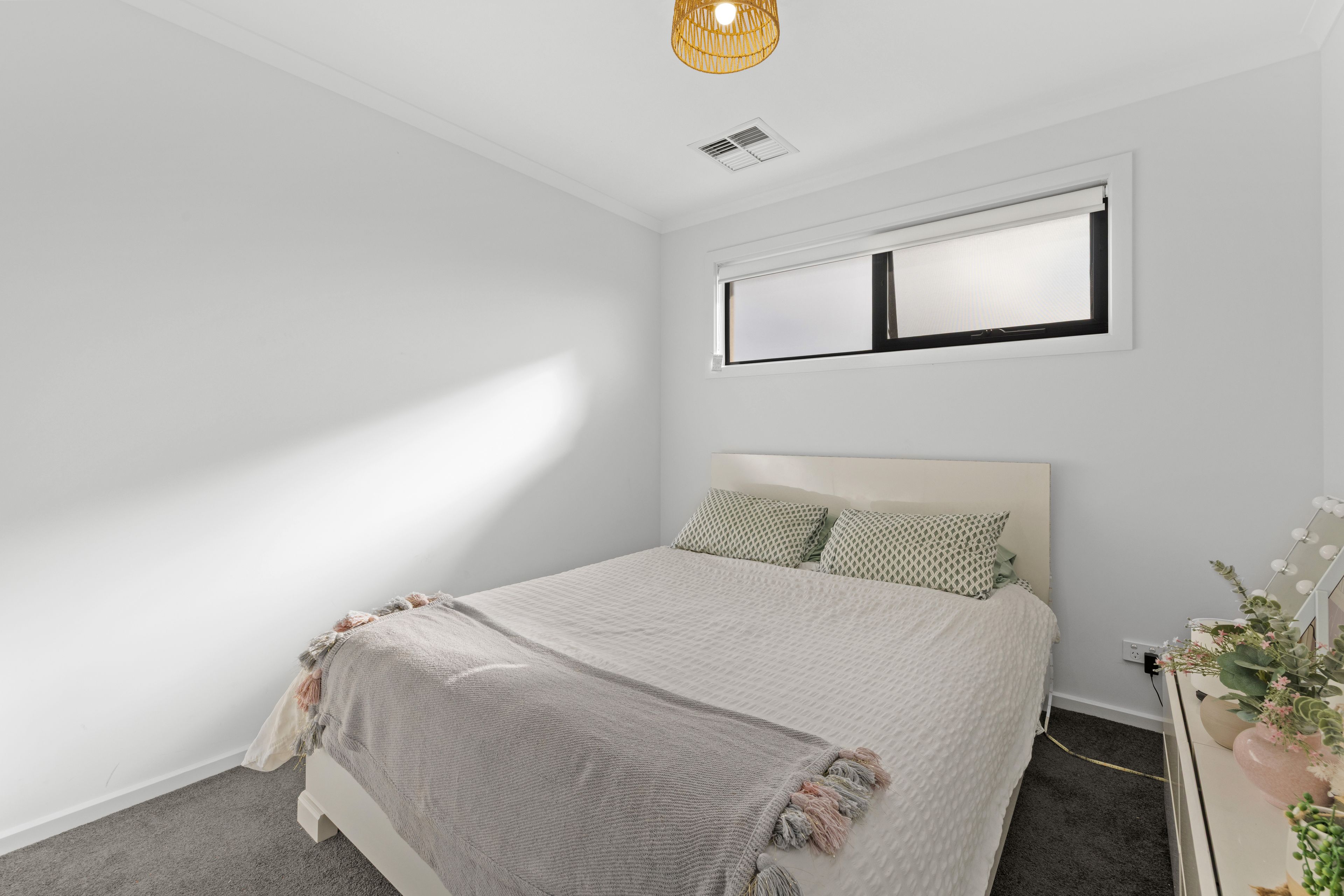 17 Whelan Avenue — photo 14 of 24