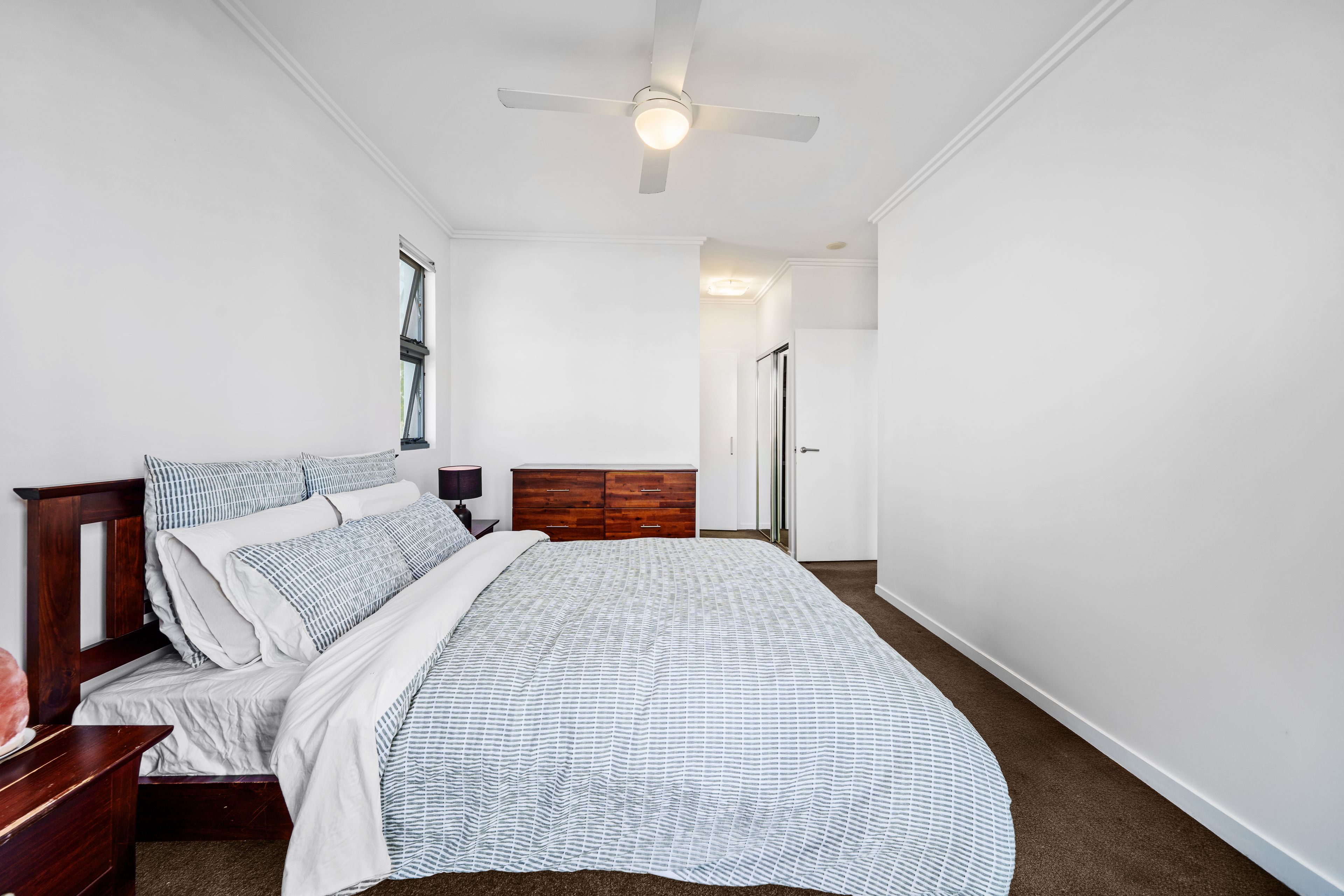 55/2 Gaven Crescent — photo 14 of 30