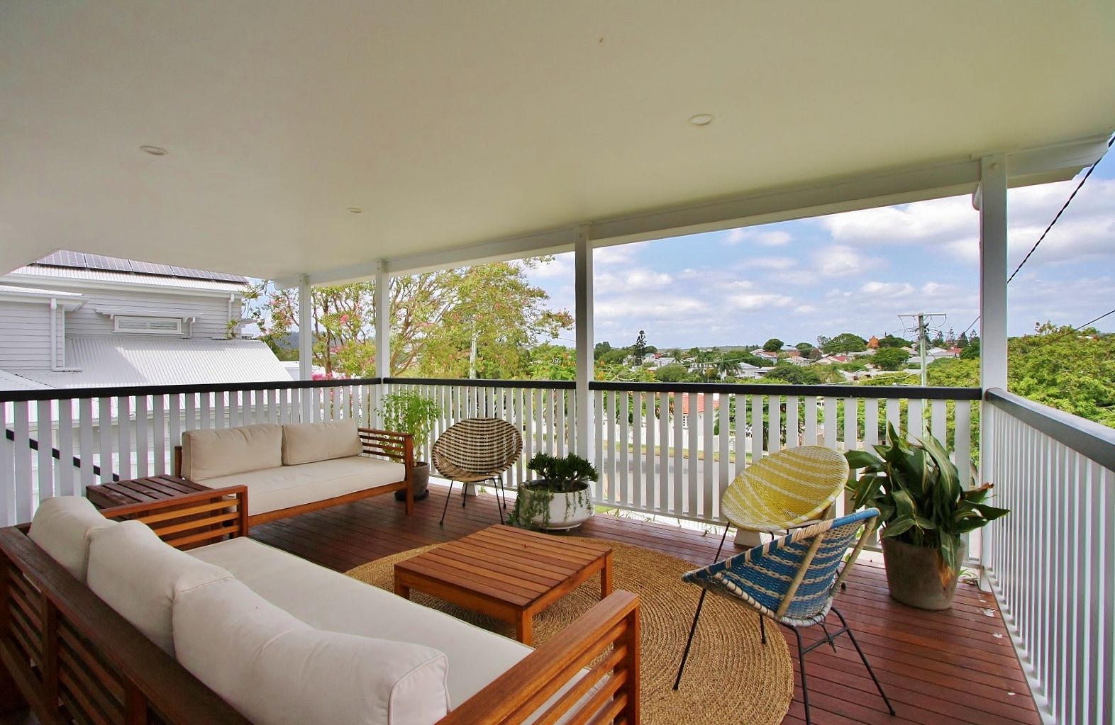 4 Avesnes Street, Holland Park, QLD 4121