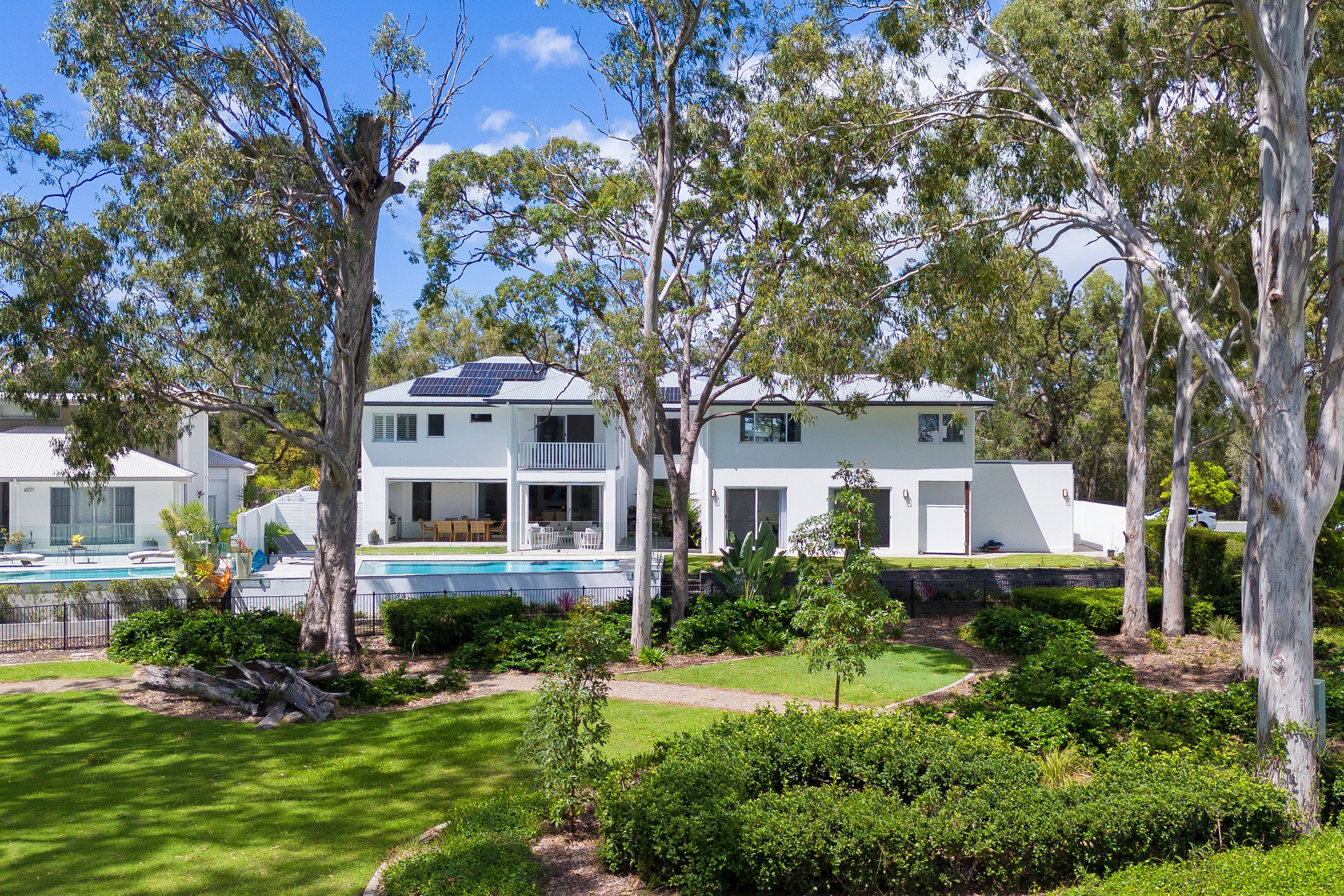 96 Lake Serenity Boulevard, Helensvale, QLD 4212