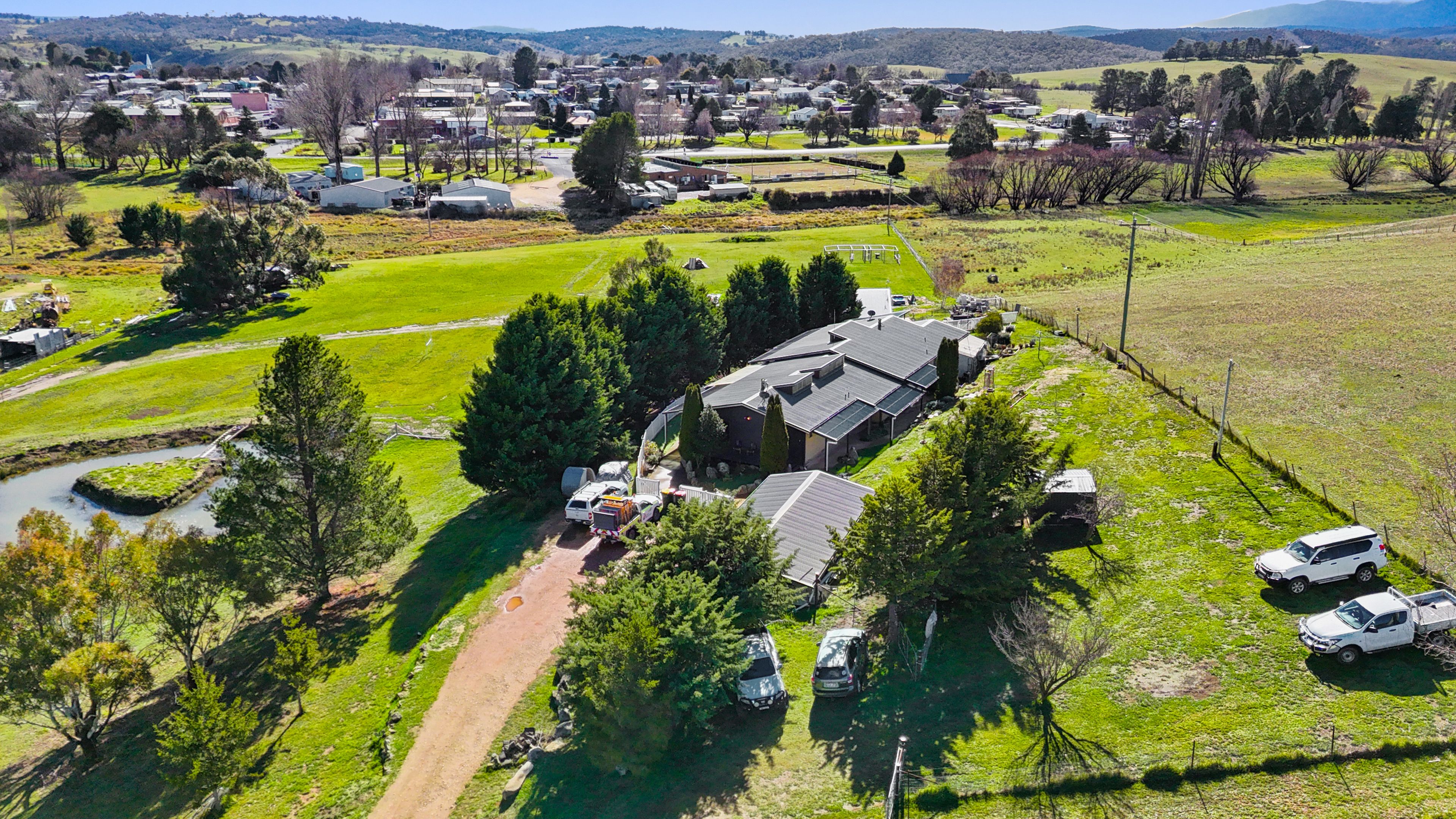 71 Scenic Drive — photo from Ray White Canberra