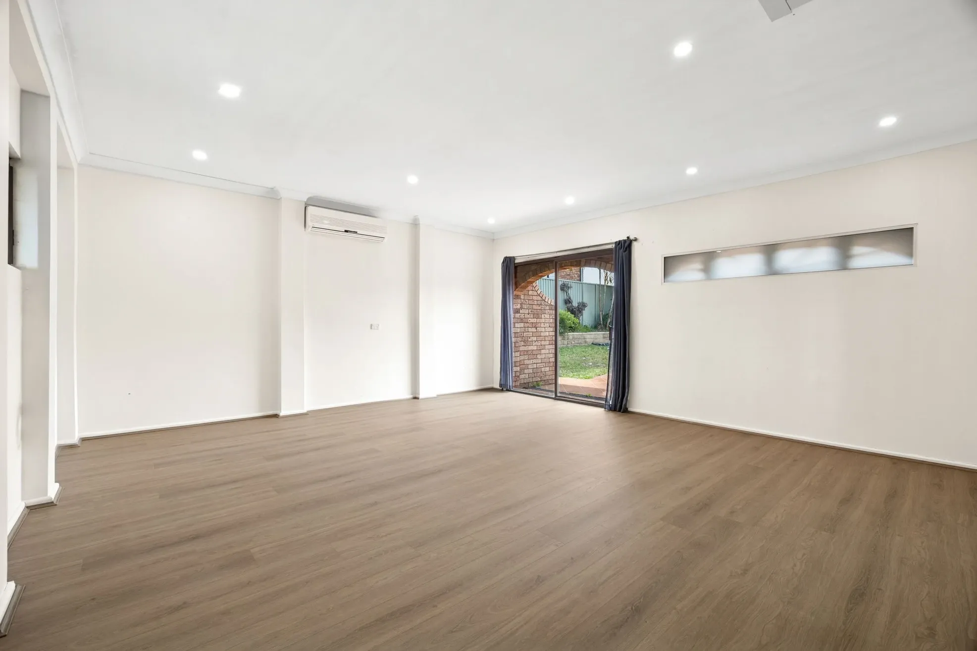 26 Lucinda Avenue — photo 3 of 9