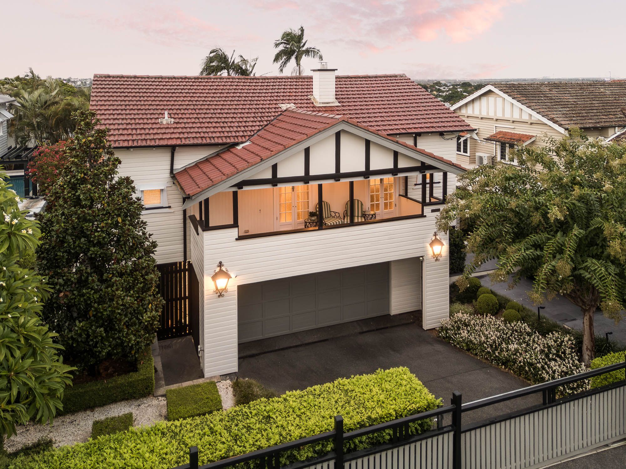 22 Sefton Avenue, Clayfield, QLD 4011