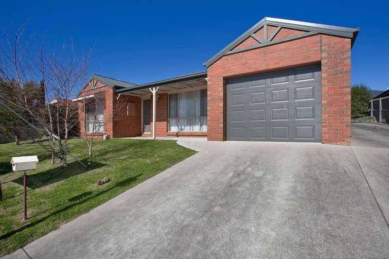 1/35 Kielli Drive — photo from Ray White Warrnambool