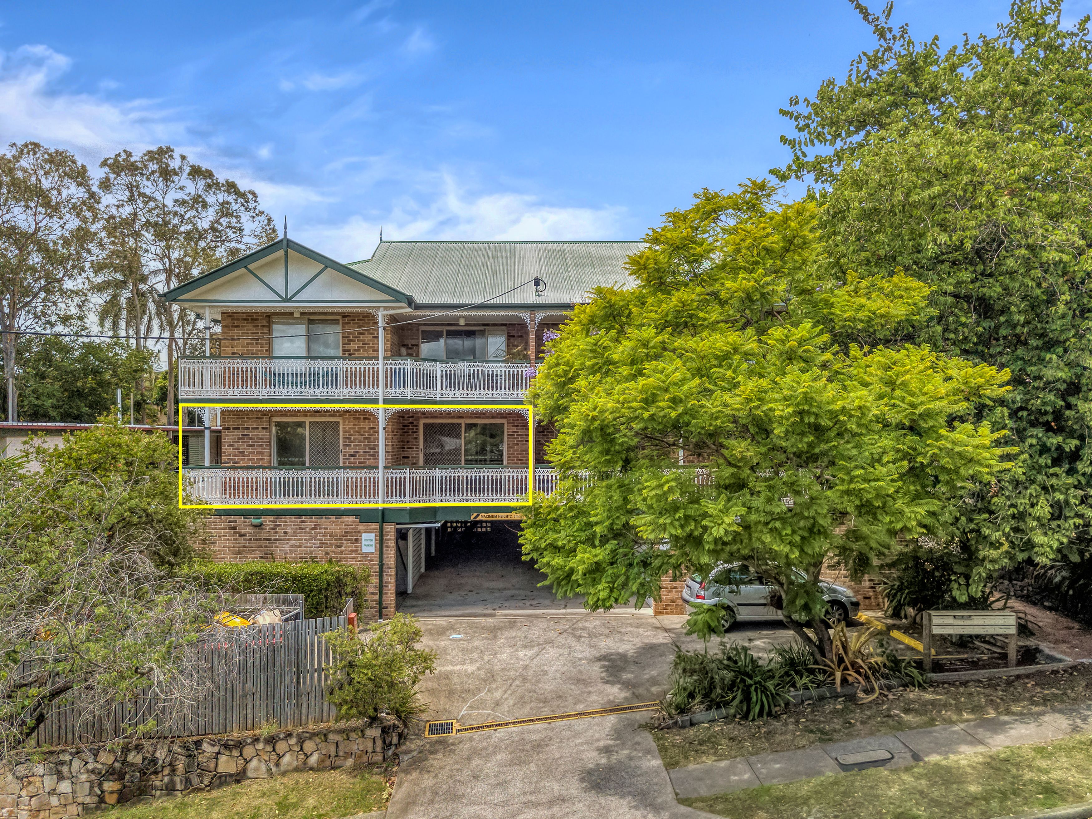 72 Mitre Street, St Lucia QLD 4067