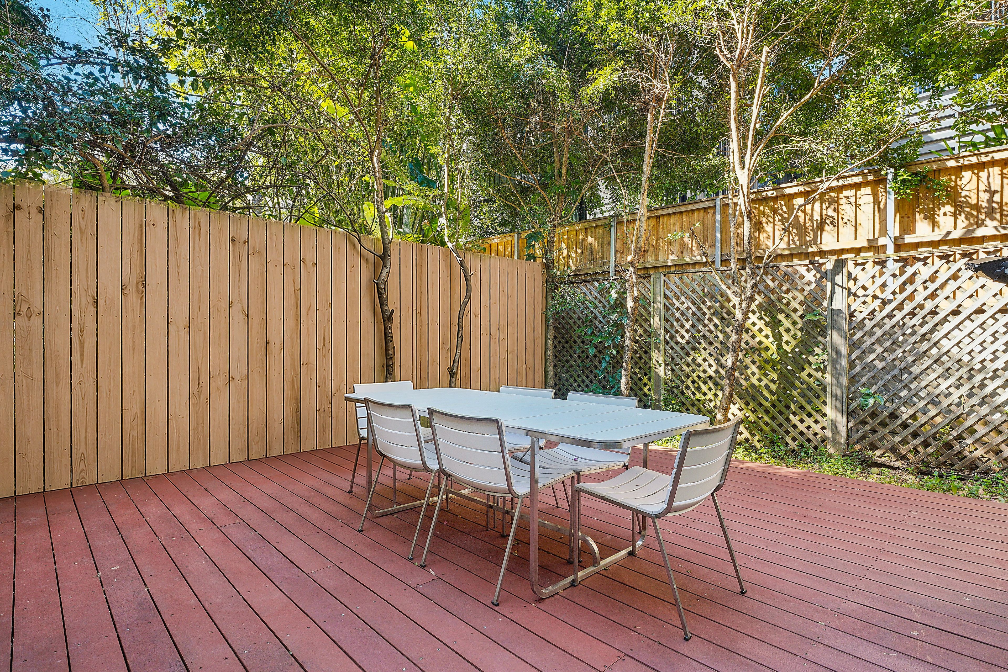 11 Neild Avenue — photo 9 of 15