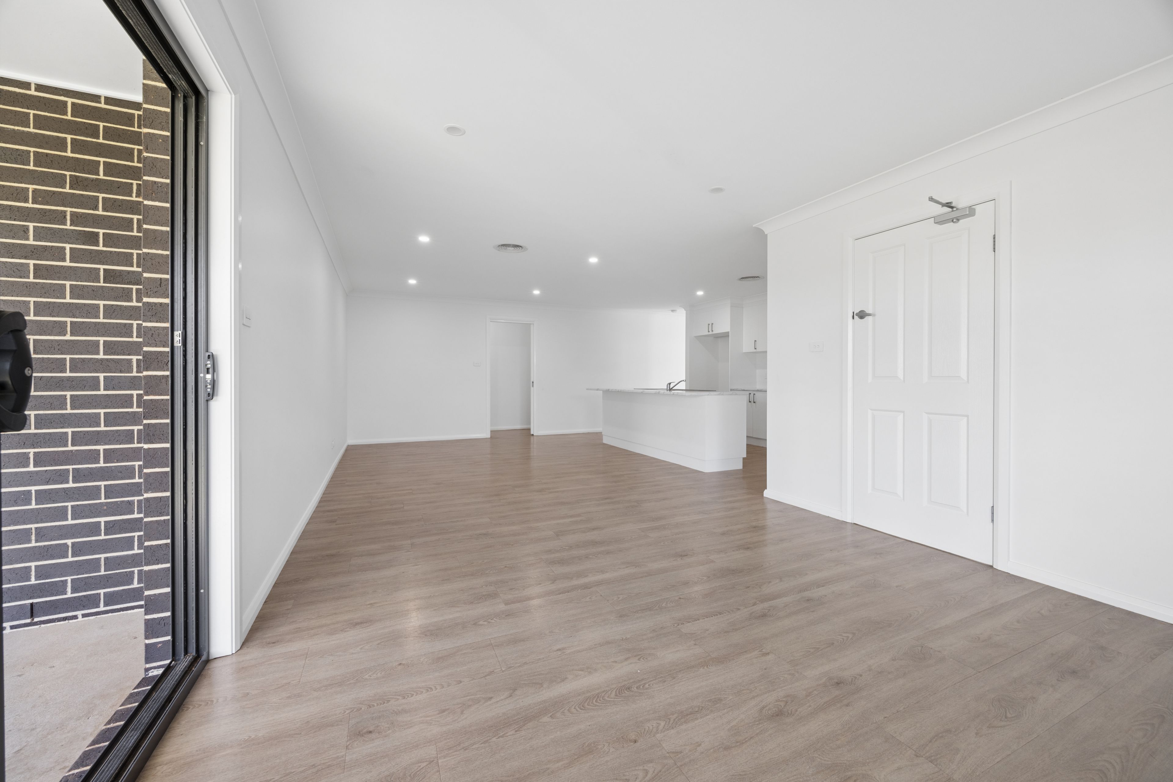 22 Giugni Place — photo 5 of 17