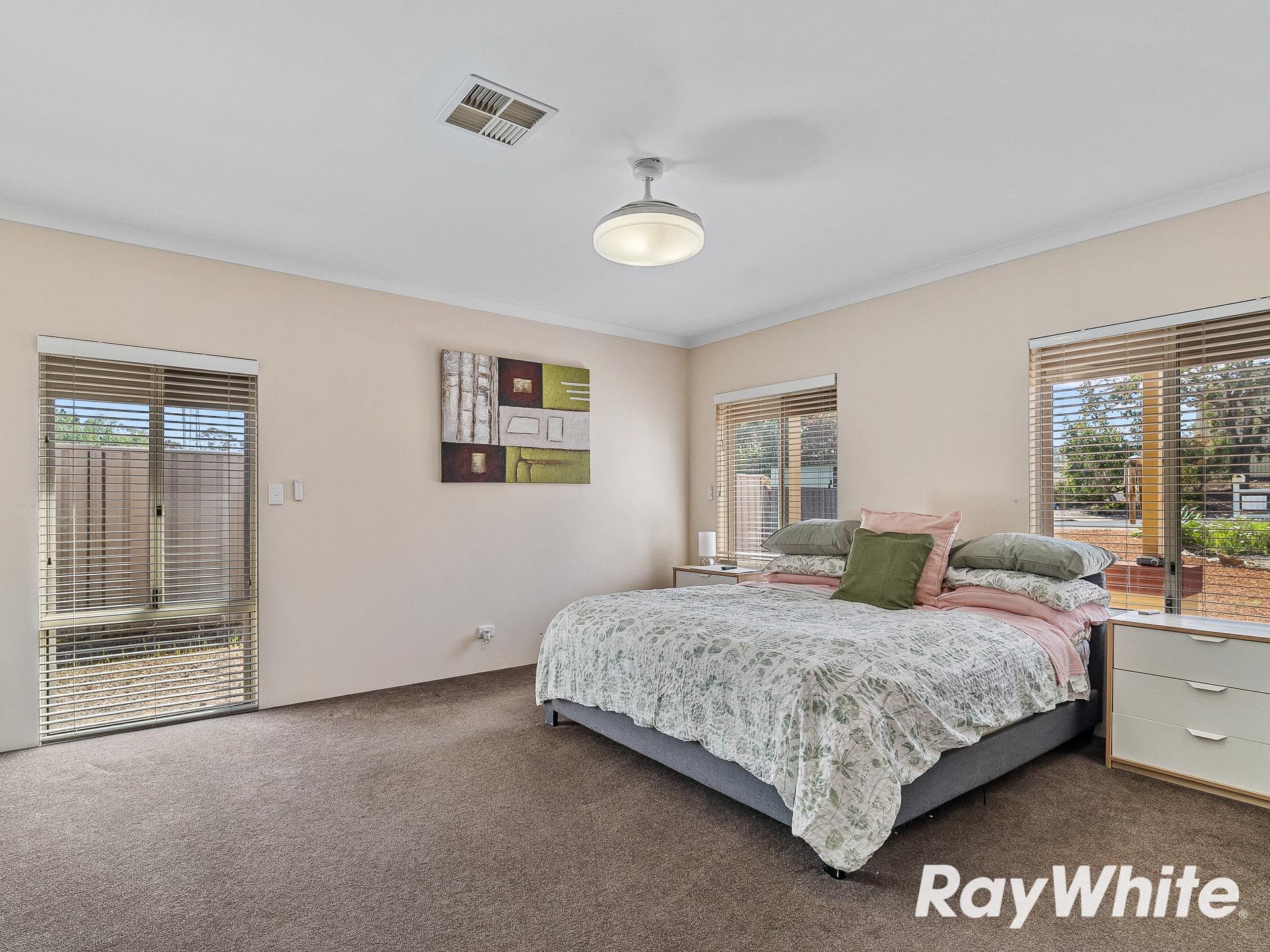 107 South Western Highway — photo 9 of 22