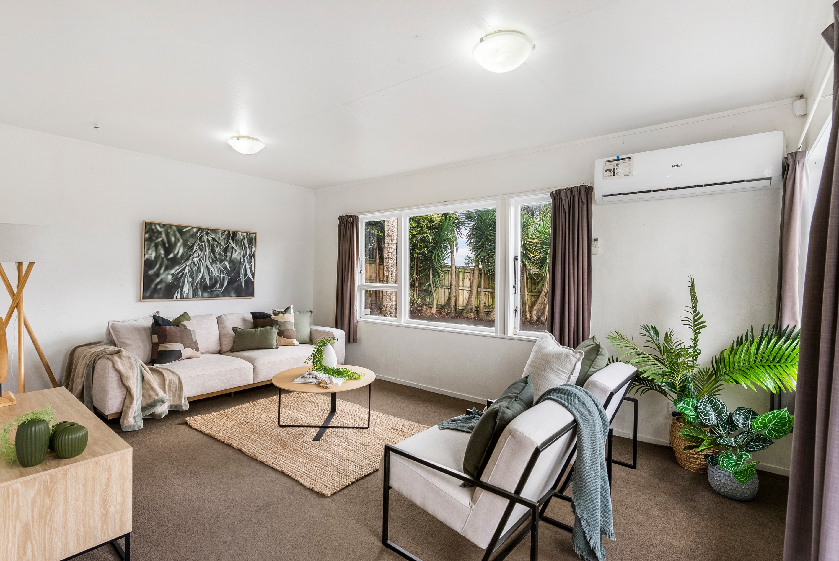 44 Lysander Crescent, Beach Haven, North Shore City