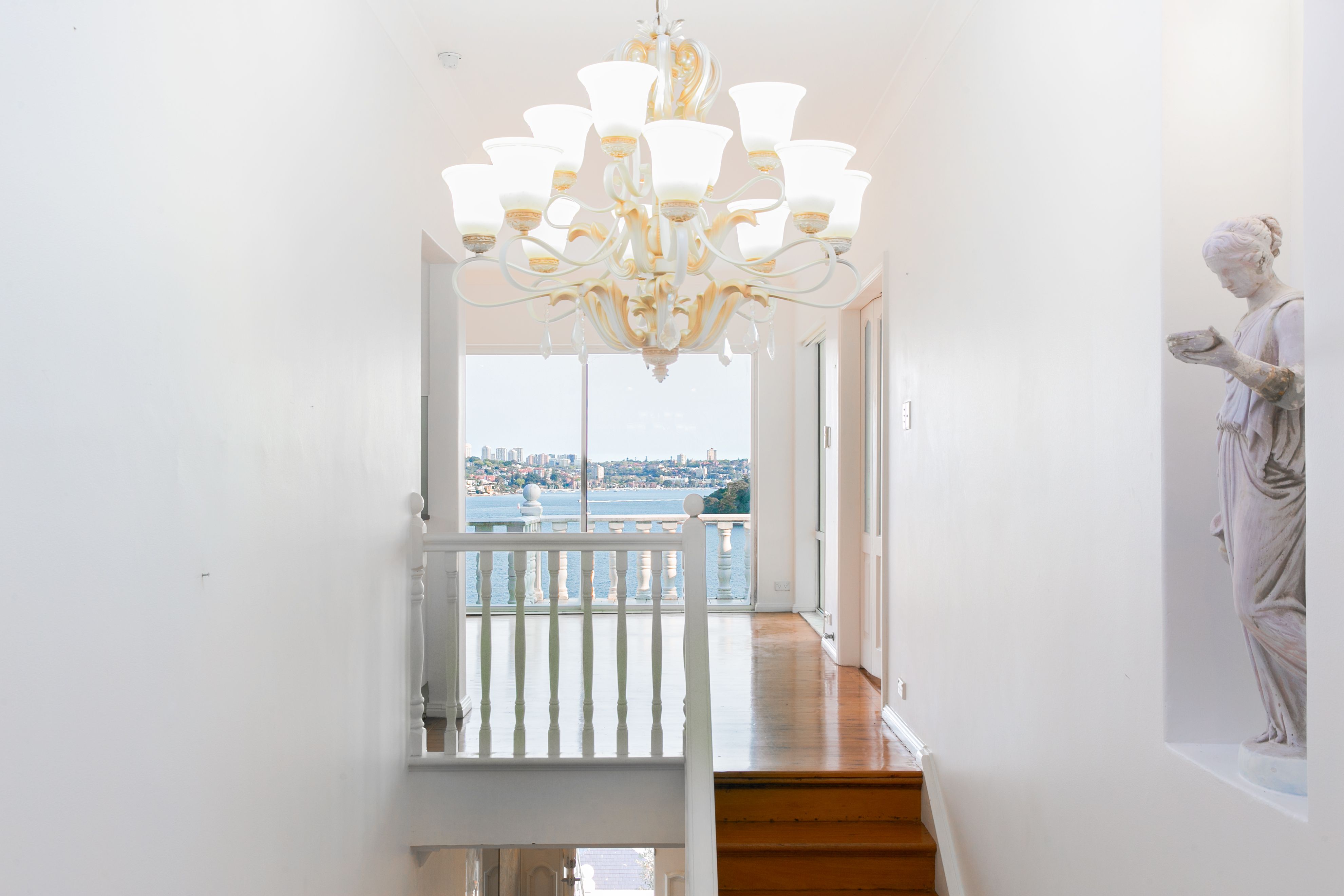 21 Iluka Road — photo 10 of 17