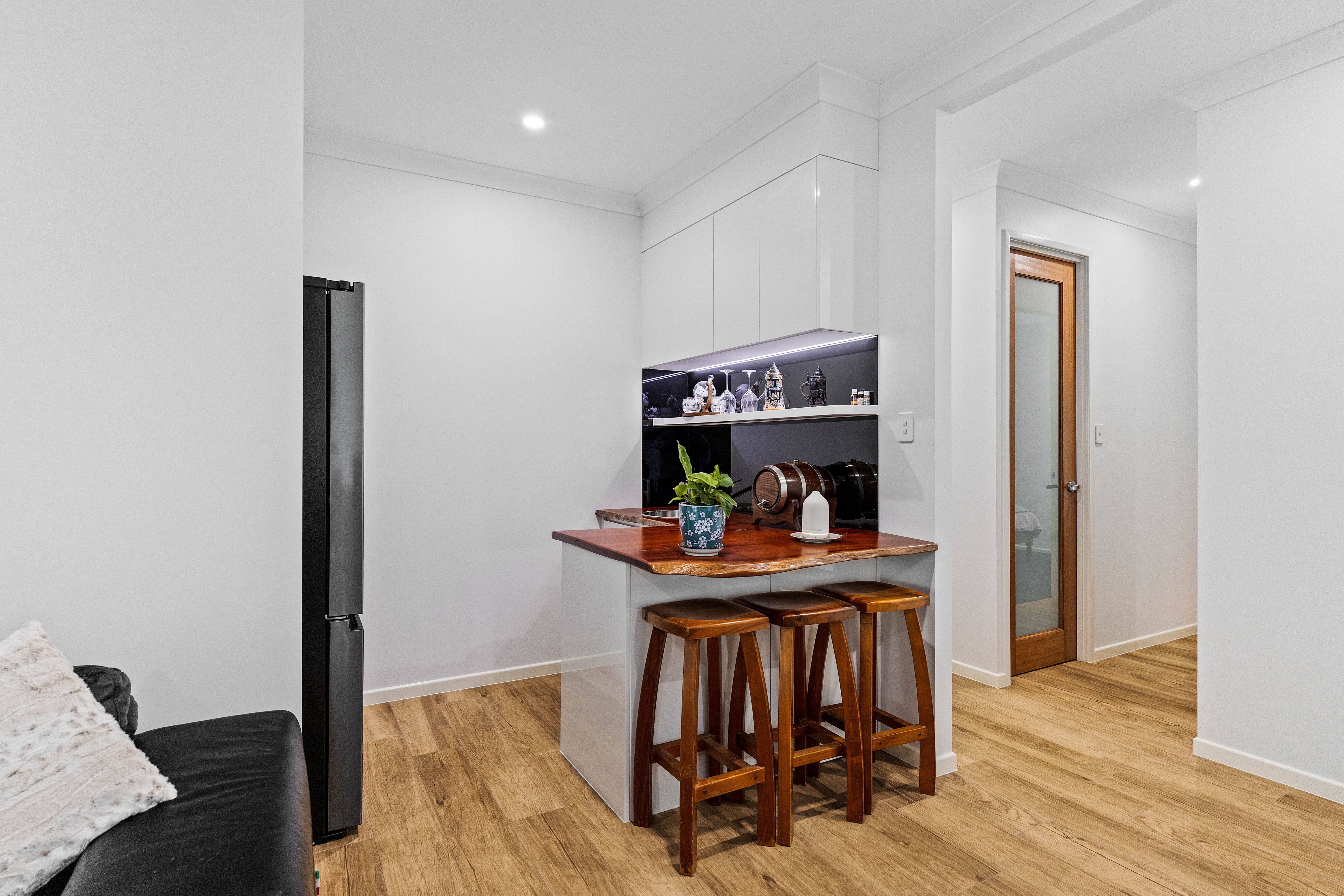 Wingara 81 Heath Road — photo 11 of 30